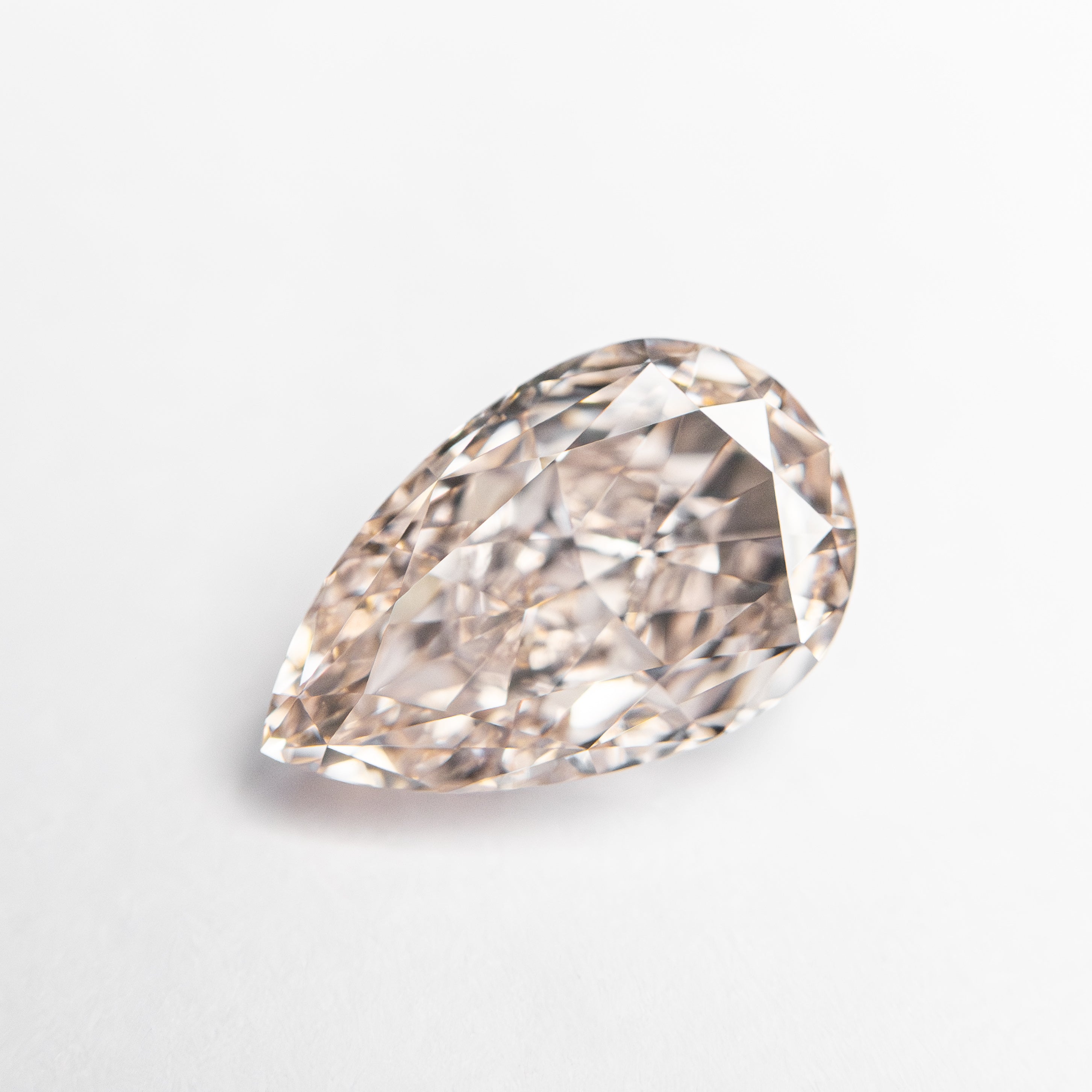 1.61ct 9.36x5.89x3.89mm GIA Internally Flawless Fancy Light Brownish P