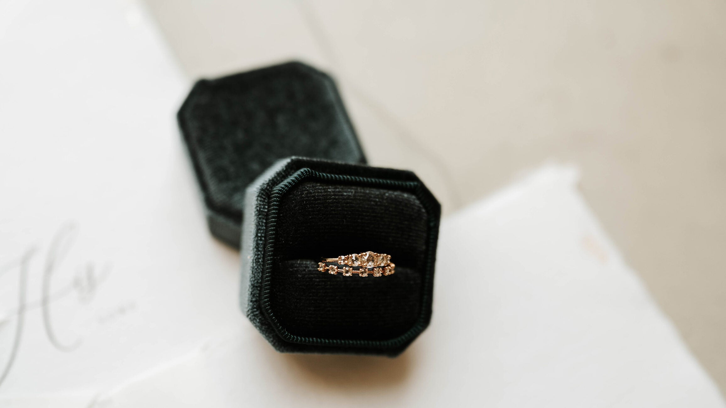 Why choose a dainty engagement ring - Lelya