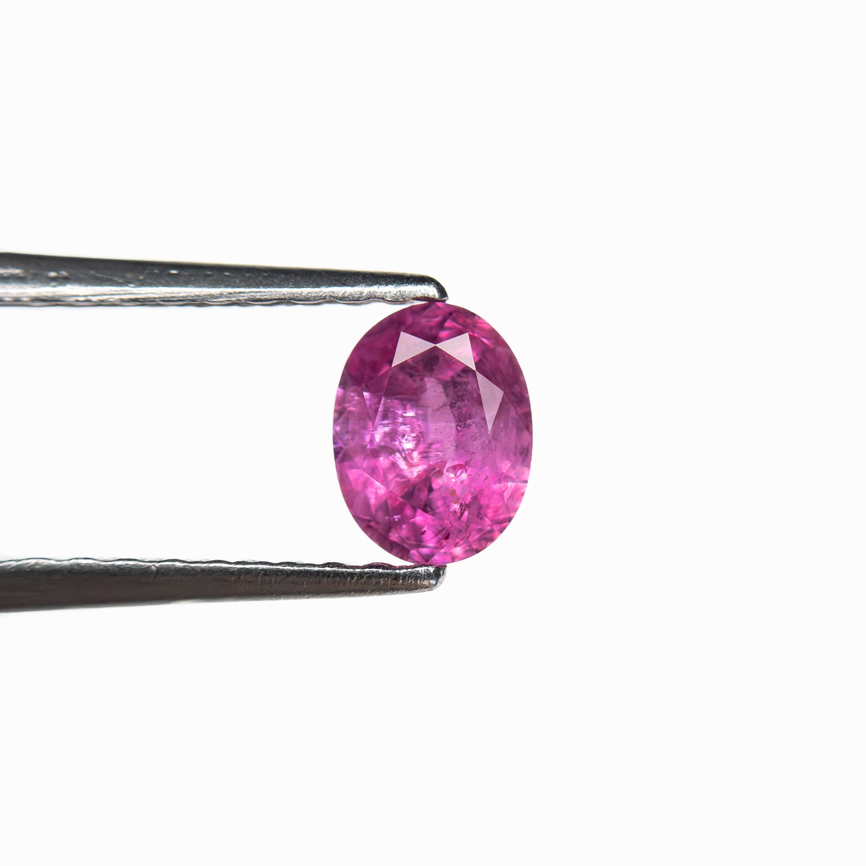 0.39ct 5.01x3.83x2.42mm Oval Brilliant Sapphire 27957 - 03 - Lelya - bespoke engagement and wedding rings made in Scotland, UK