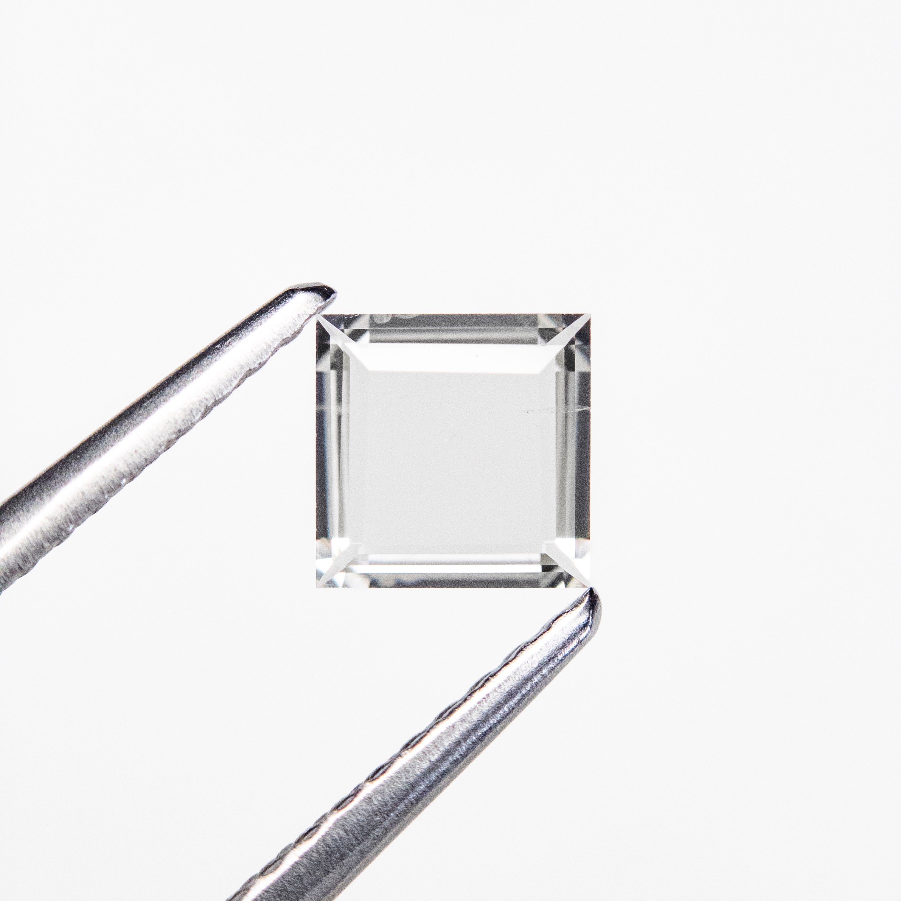 0.40ct 5.02x5.02x1.07mm Square Portrait Cut Sapphire 27740-08 - Lelya - bespoke engagement and wedding rings made in Scotland, UK
