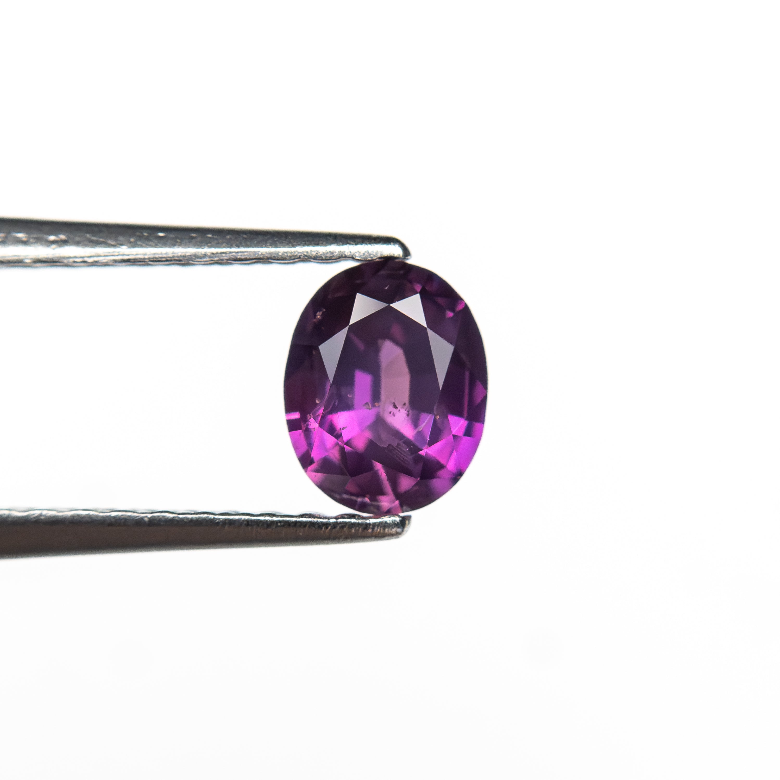 0.49ct 5.35x4.29x2.60mm Oval Brilliant Sapphire 27957 - 05 - Lelya - bespoke engagement and wedding rings made in Scotland, UK
