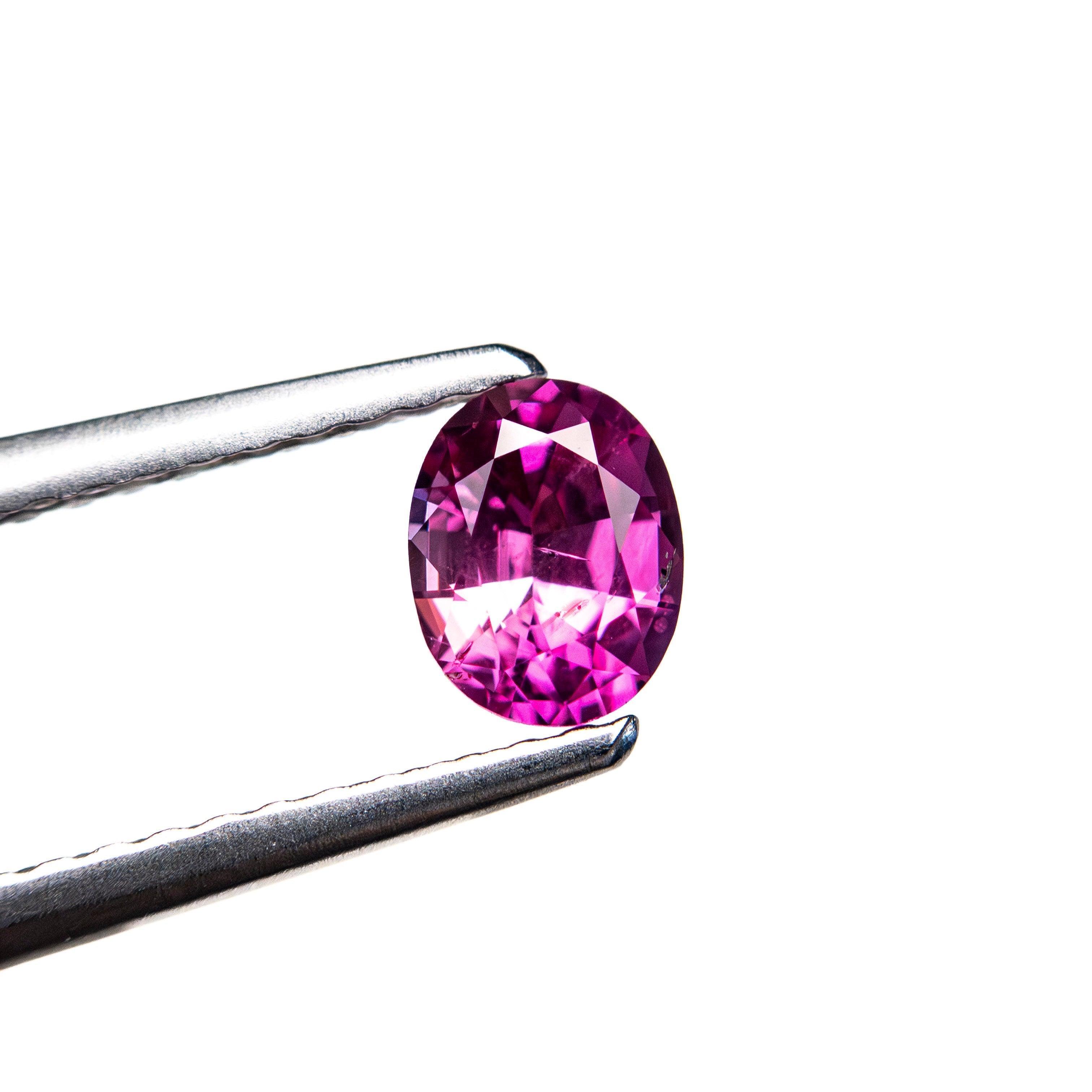 0.51ct 5.35x4.19x2.86mm Oval Brilliant Sapphire 27957 - 16 - Lelya - bespoke engagement and wedding rings made in Scotland, UK