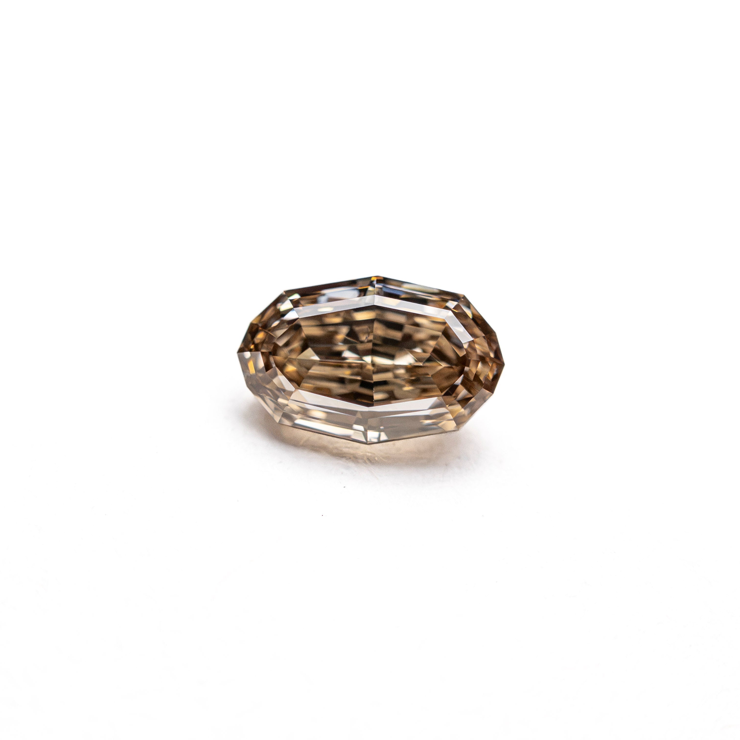 0.51ct 6.08x3.85x2.67mm SI1 C5 Geo Oval Step Cut 🇿🇦 28060-07 - Lelya - bespoke engagement and wedding rings made in Scotland, UK