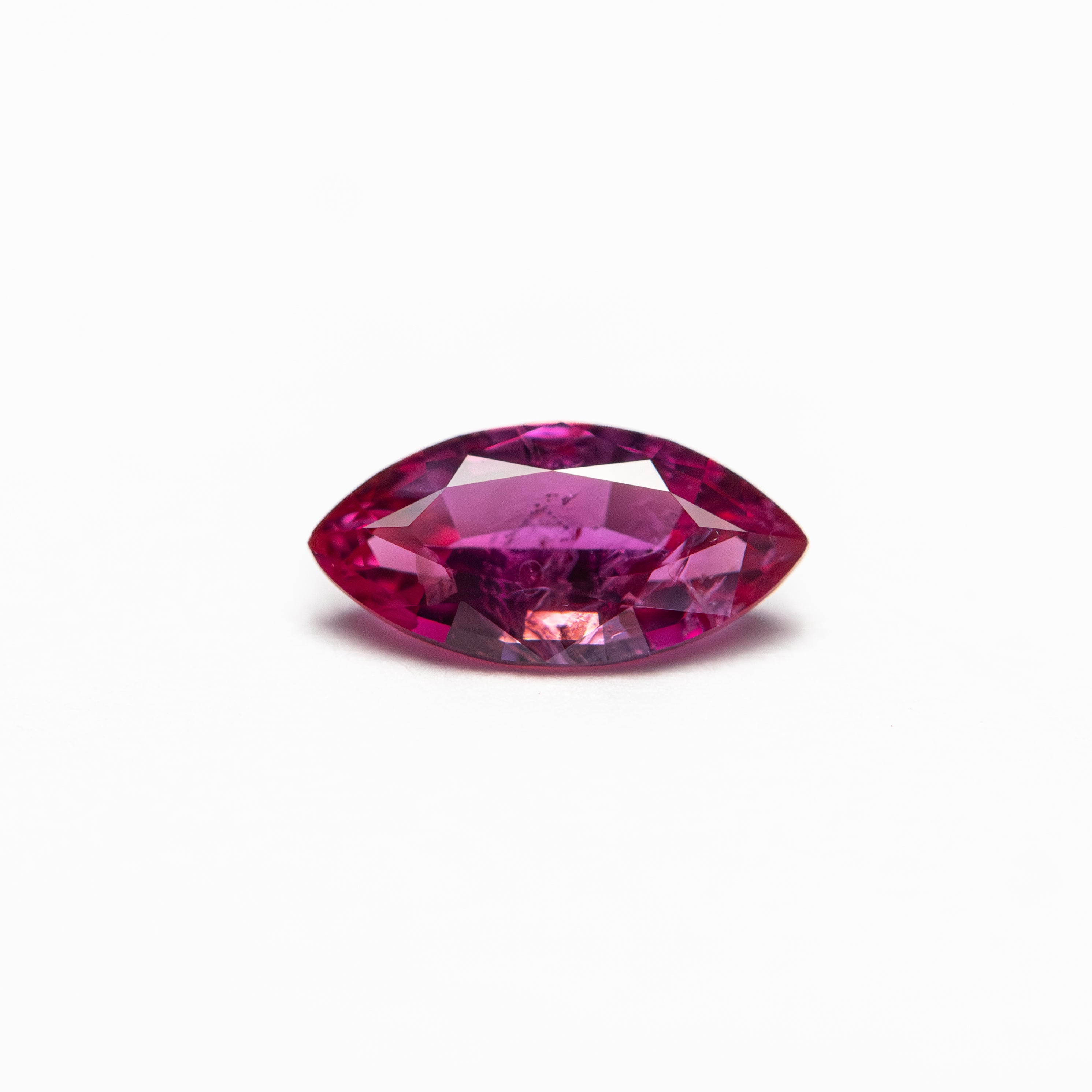 0.53ct 7.50x3.81x2.49mm Marquise Brilliant Sapphire 27956 - 14 - Lelya - bespoke engagement and wedding rings made in Scotland, UK