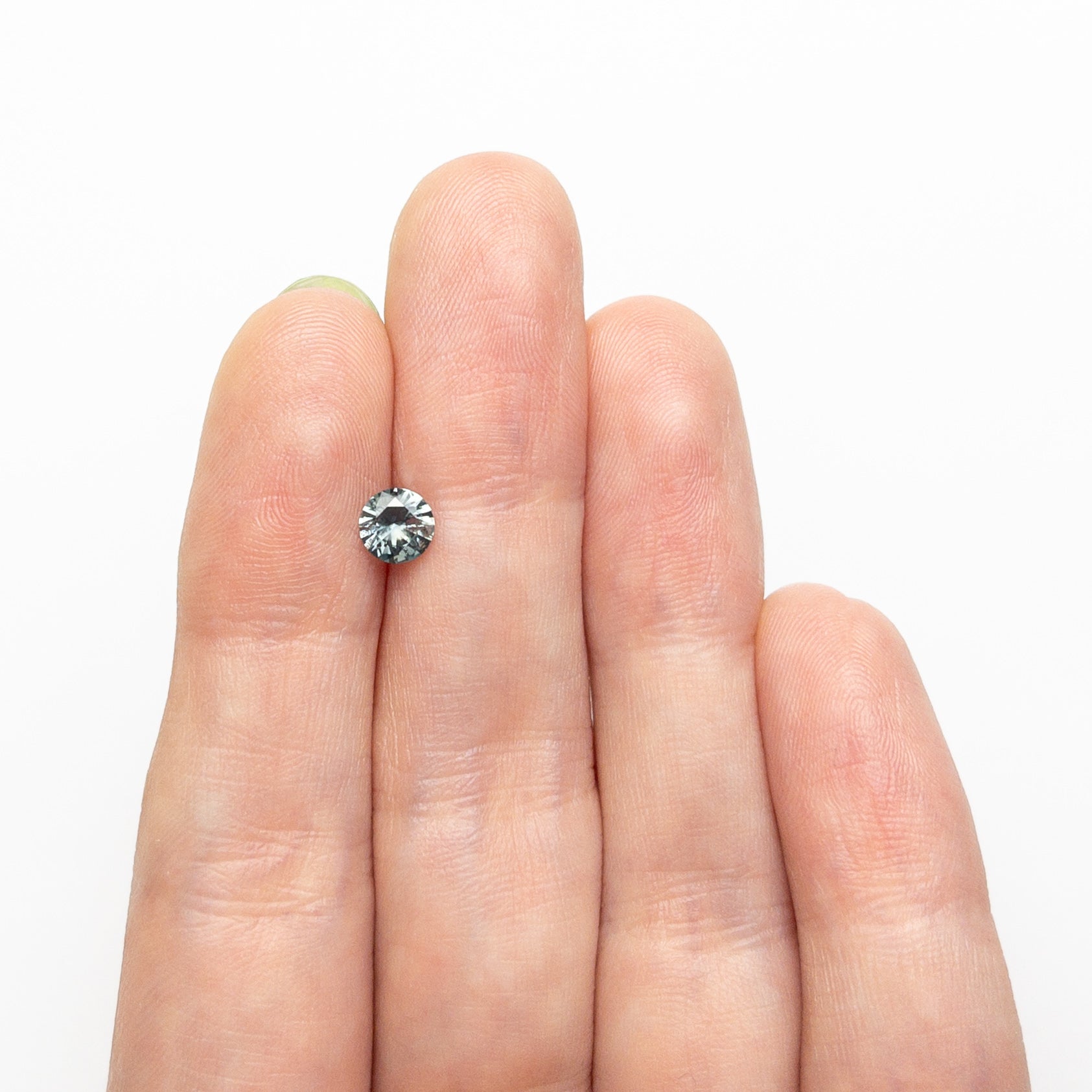 0.54ct 4.99x4.98x2.96mm Round Brilliant Sapphire 26556 - 13 - Lelya - bespoke engagement and wedding rings made in Scotland, UK