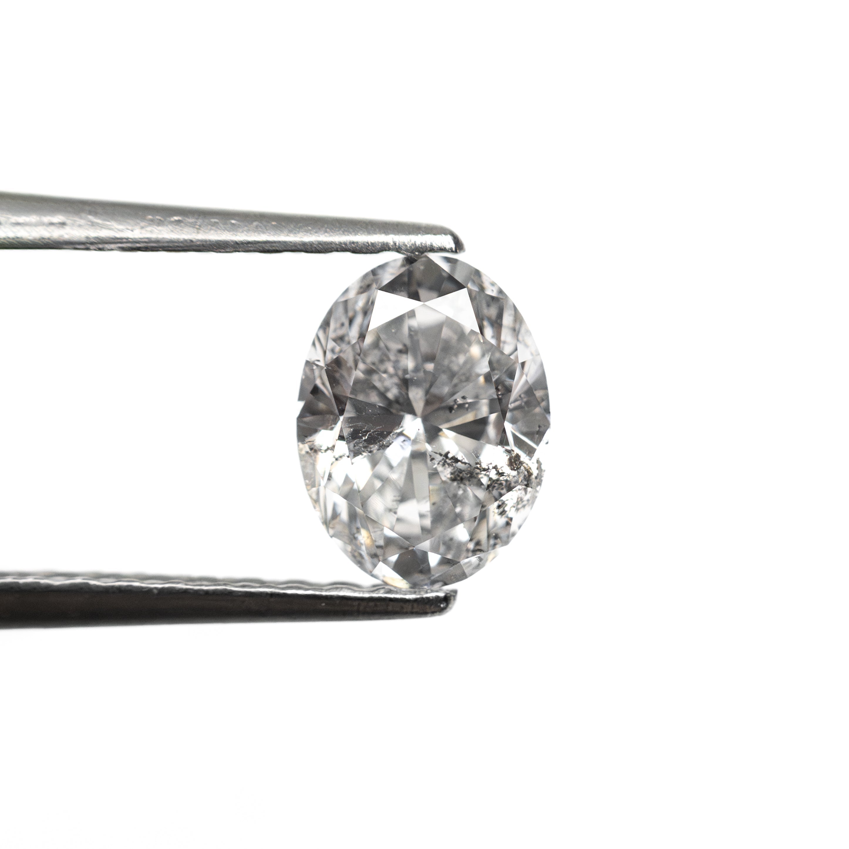 0.58ct 6.11x4.65x2.96mm Oval Brilliant 🇨🇦 27660 - 01 - Lelya - bespoke engagement and wedding rings made in Scotland, UK