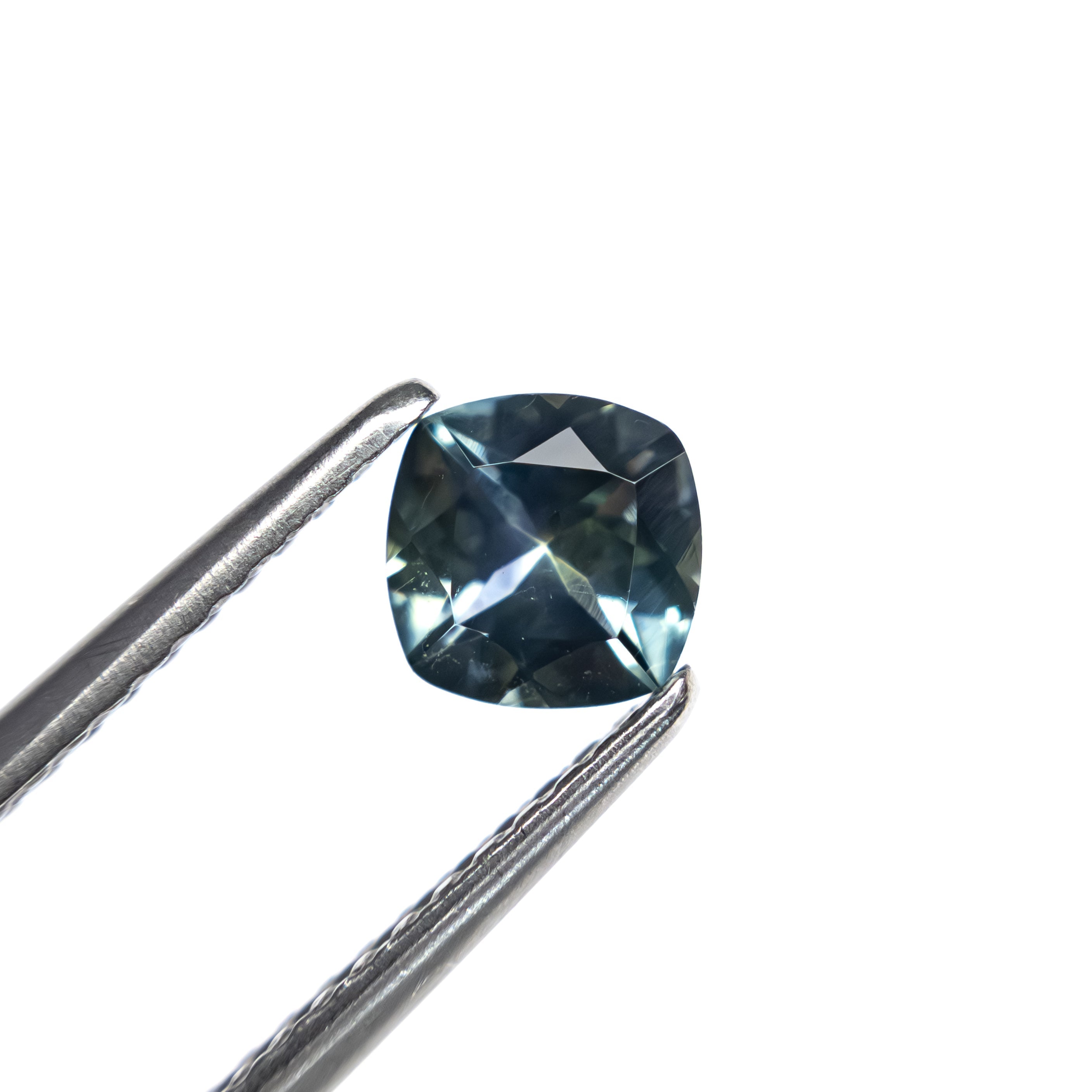 0.65ct 5.09x5.06x3.09mm Cushion Brilliant Sapphire 23466 - 17 - Lelya - bespoke engagement and wedding rings made in Scotland, UK