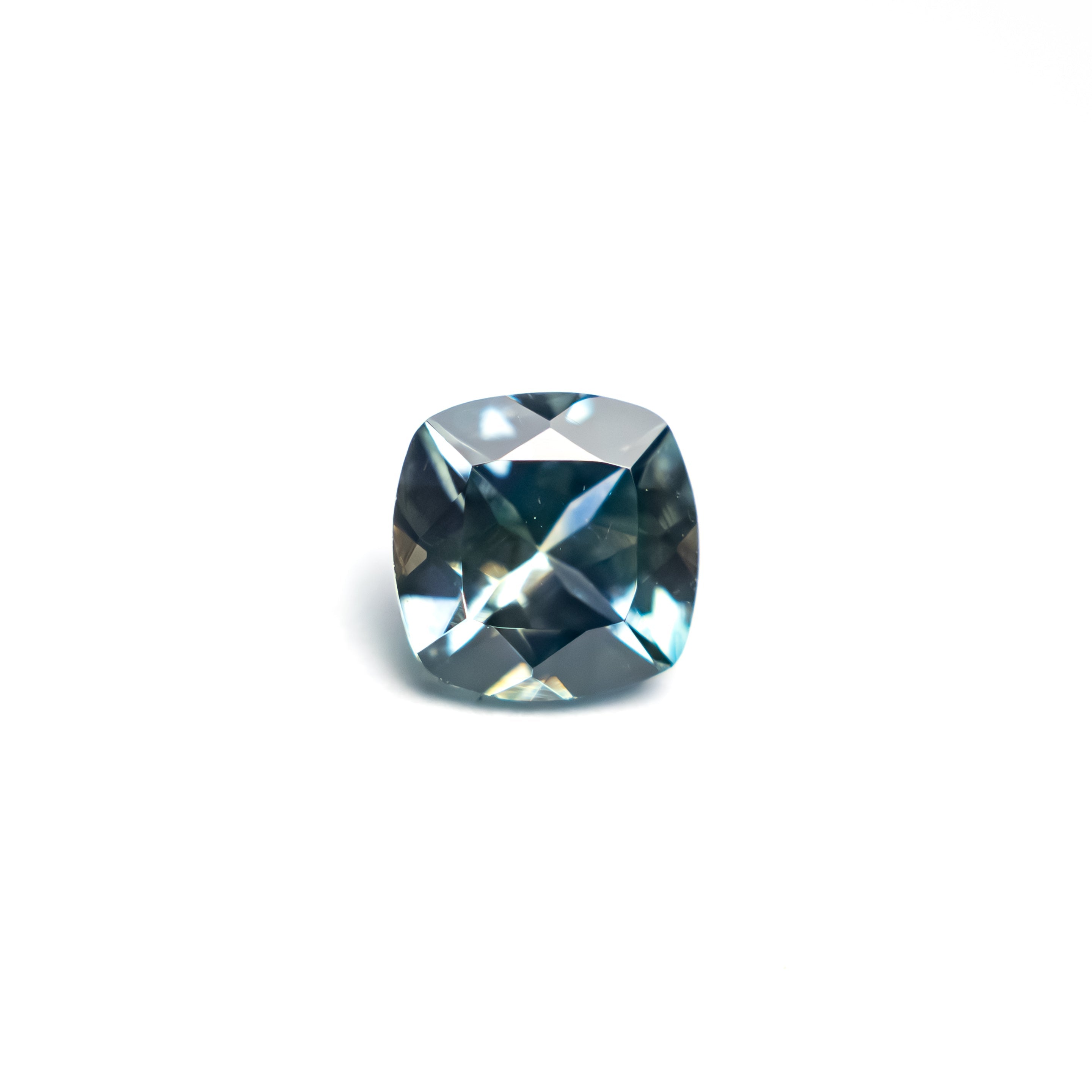 0.65ct 5.09x5.06x3.09mm Cushion Brilliant Sapphire 23466 - 17 - Lelya - bespoke engagement and wedding rings made in Scotland, UK
