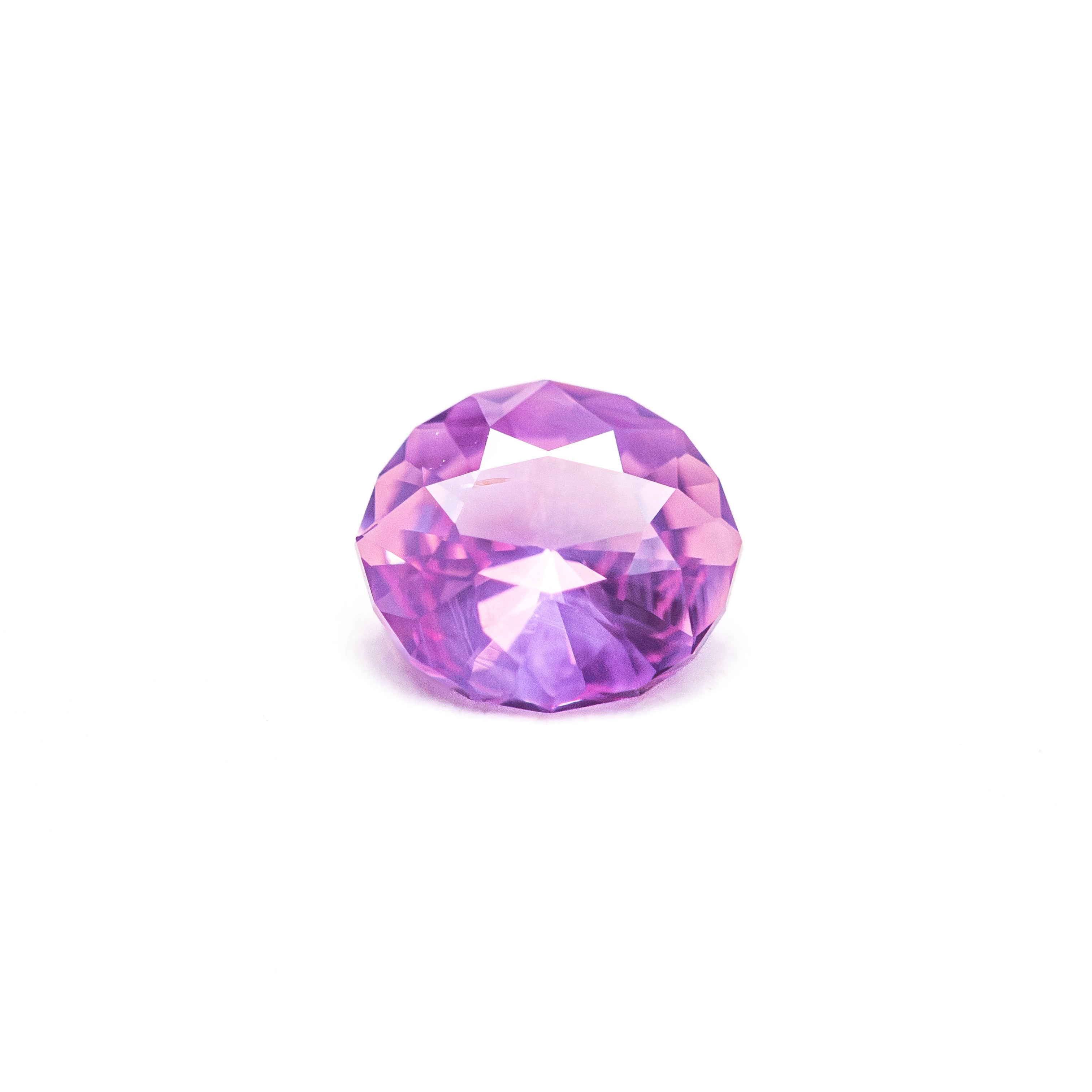 0.65ct 5.96x5.33x2.81mm Geo Oval Brilliant Sapphire 28261-01 - Lelya - bespoke engagement and wedding rings made in Scotland, UK