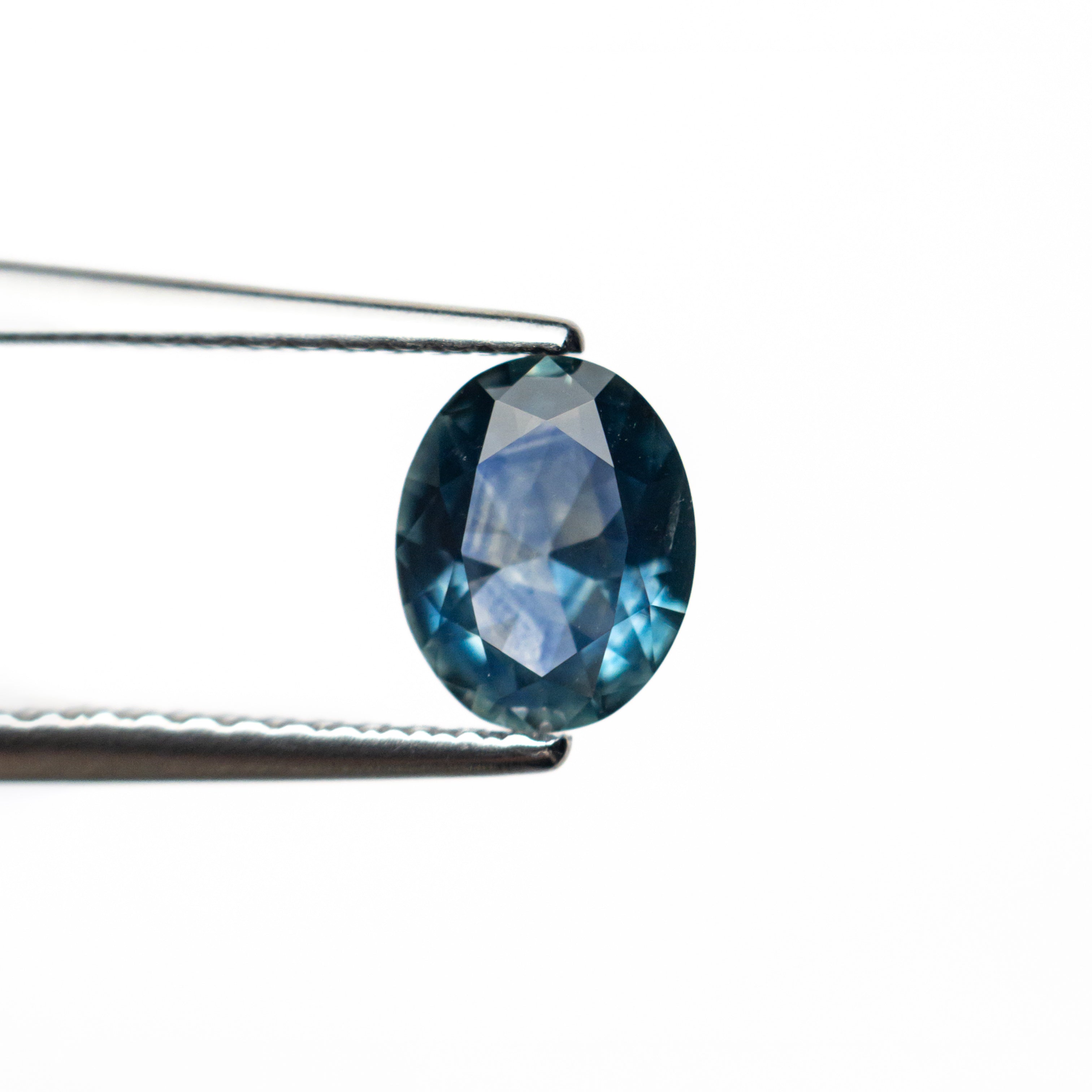 0.72ct 6.57x5.25x2.72mm Oval Brilliant Sapphire 26668 - 31 - Lelya - bespoke engagement and wedding rings made in Scotland, UK