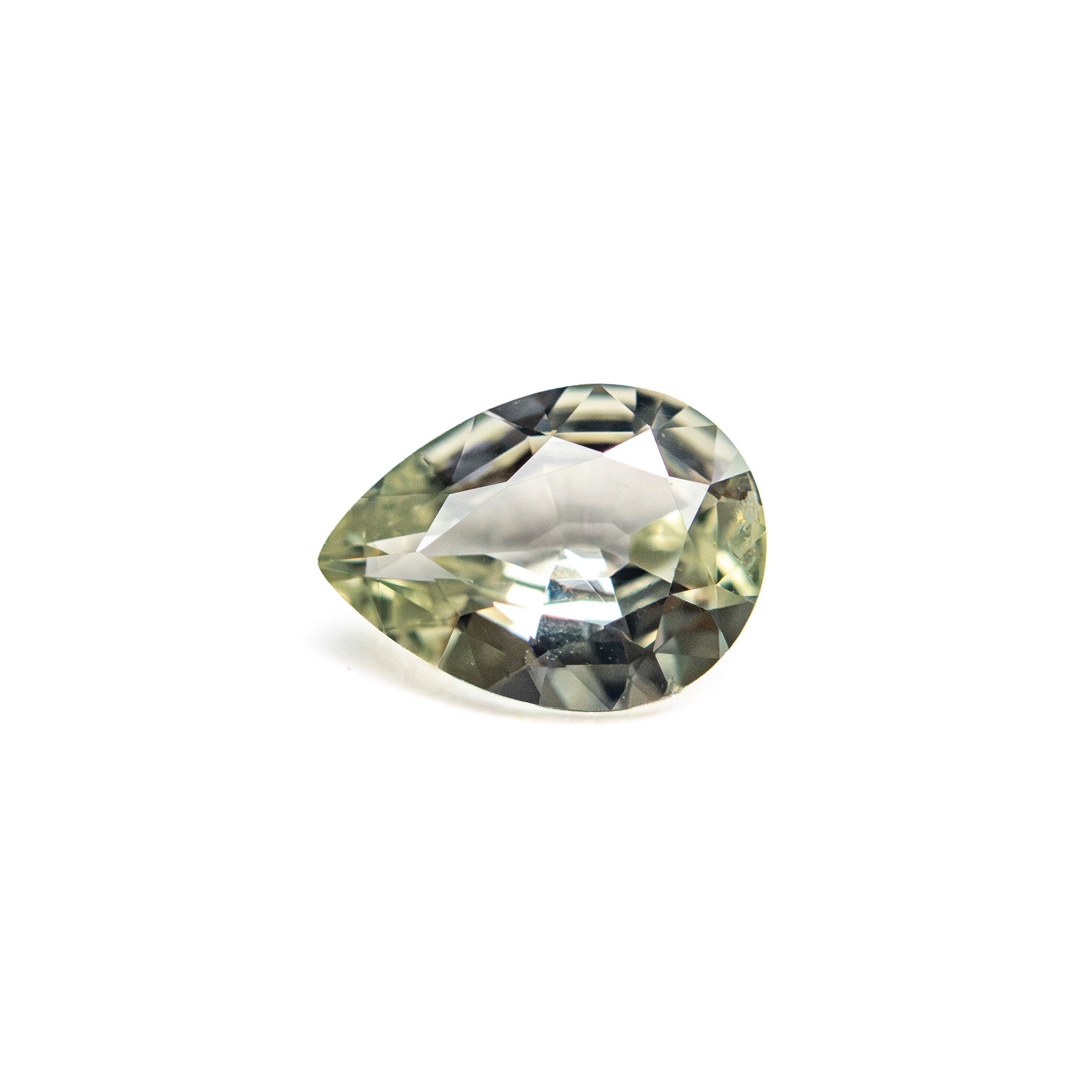 0.72ct 6.95x5.10x2.74mm Pear Brilliant Sapphire 26150-05 - Lelya - bespoke engagement and wedding rings made in Scotland, UK