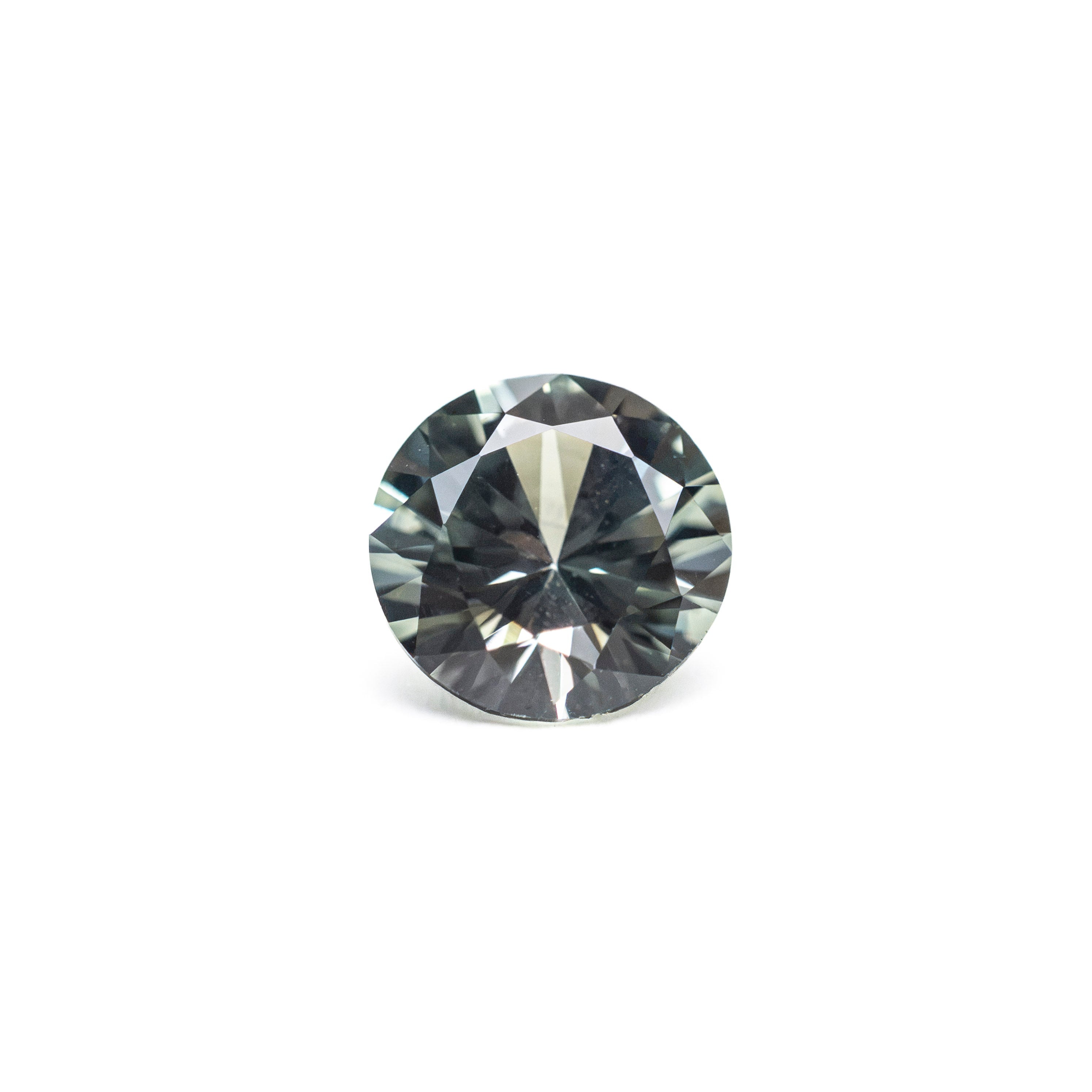 0.77ct 5.47x5.53x3.56mm Round Brilliant Sapphire 26134-11 - Lelya - bespoke engagement and wedding rings made in Scotland, UK