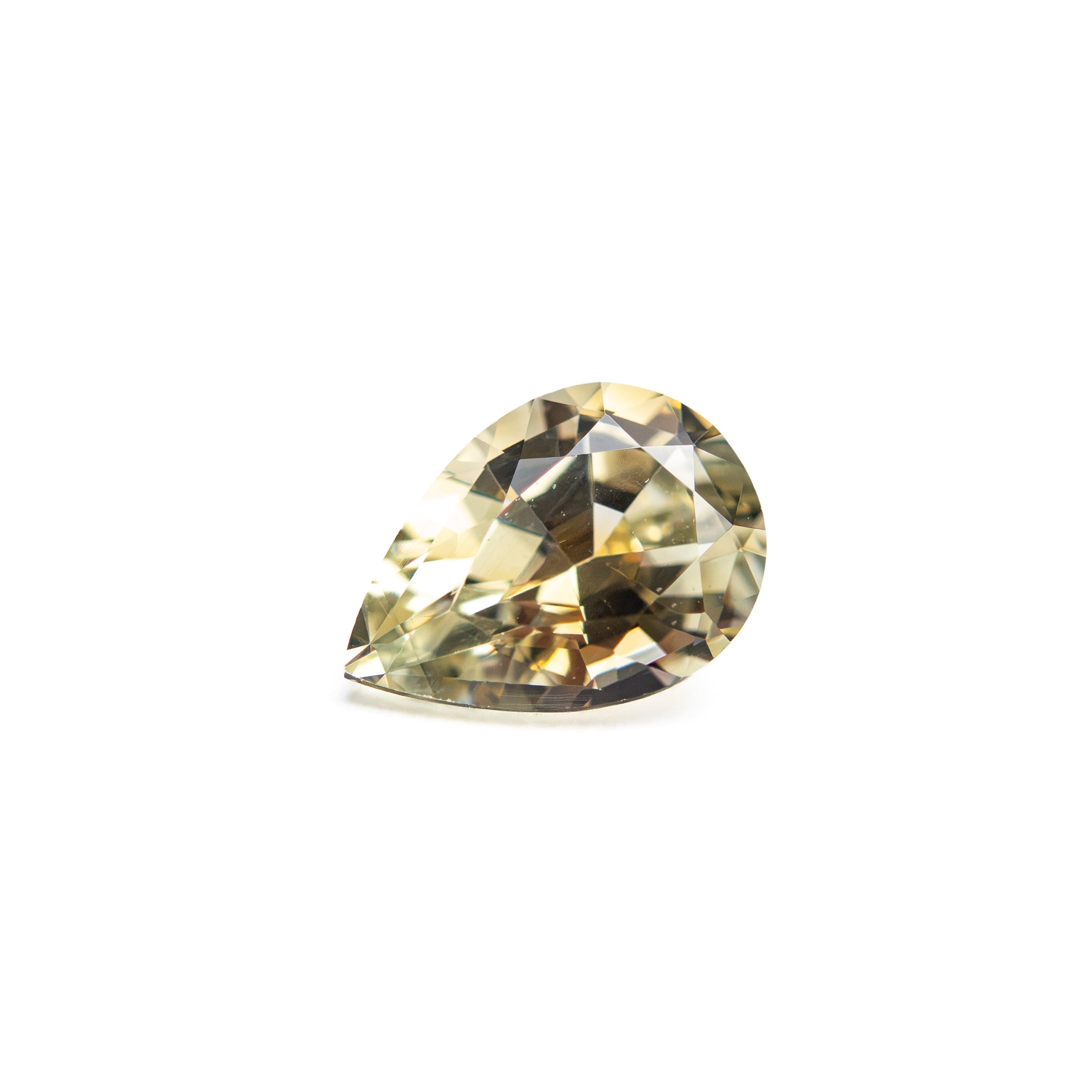 0.84ct 6.96x5.00x3.43mm Pear Brilliant Sapphire 26150-02 - Lelya - bespoke engagement and wedding rings made in Scotland, UK