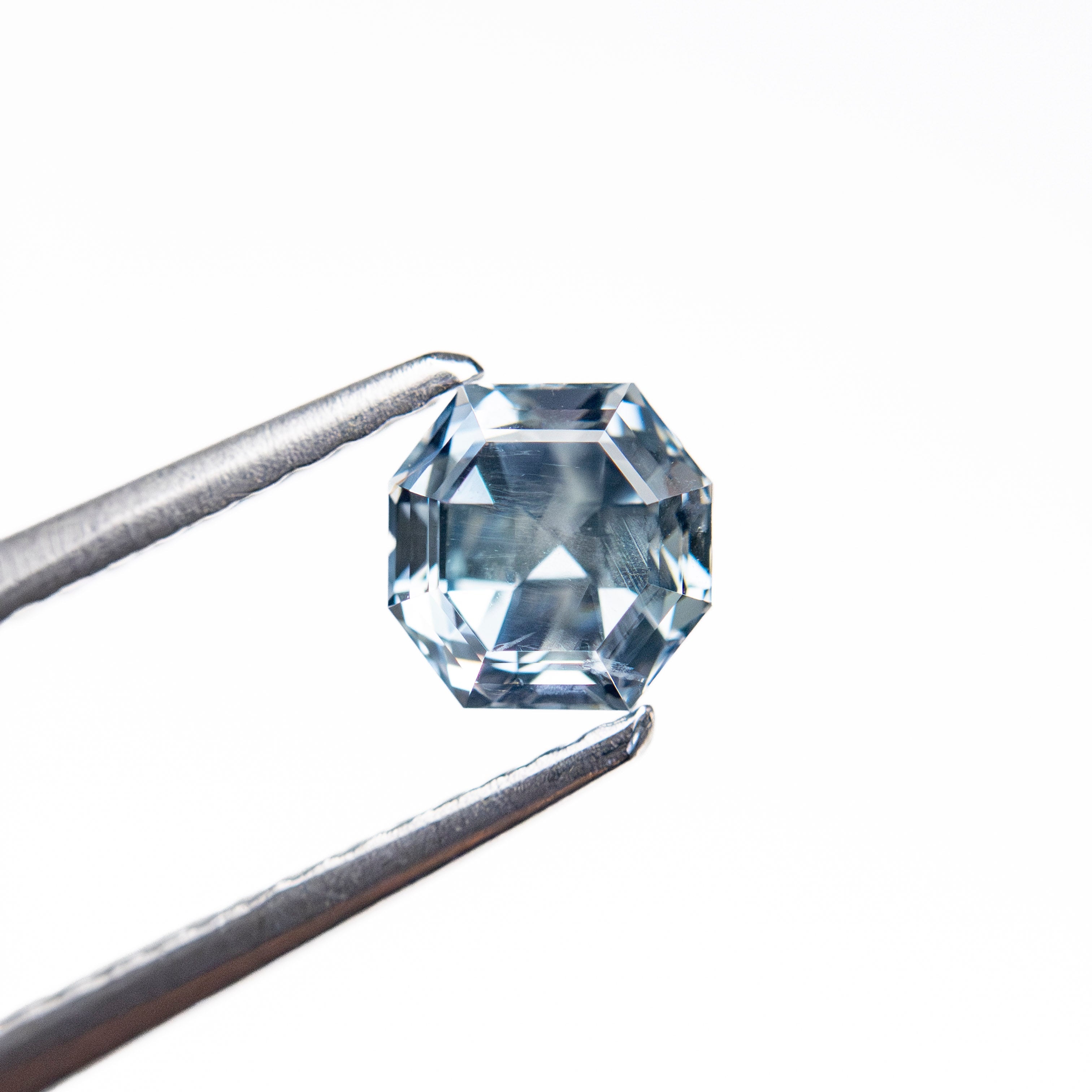 0.91ct 5.07x5.03x4.12mm Cut Corner Square Step Cut Sapphire 23903 - 16 - Lelya - bespoke engagement and wedding rings made in Scotland, UK