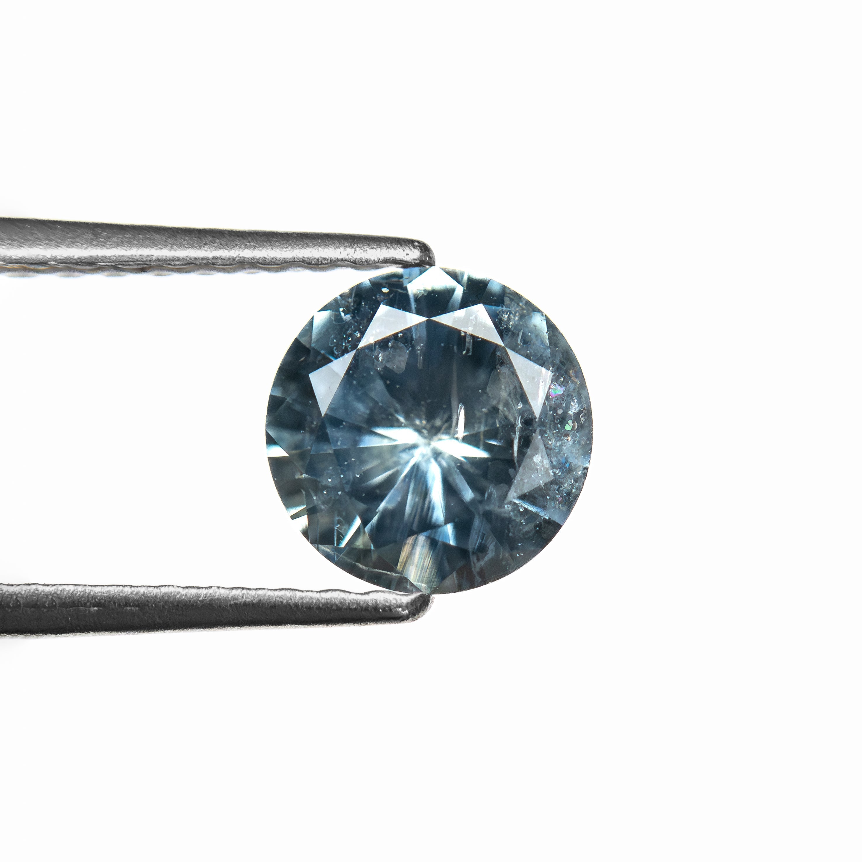 1.00ct 6.07x6.04x3.74mm Round Brilliant Sapphire 26141 - 23 - Lelya - bespoke engagement and wedding rings made in Scotland, UK