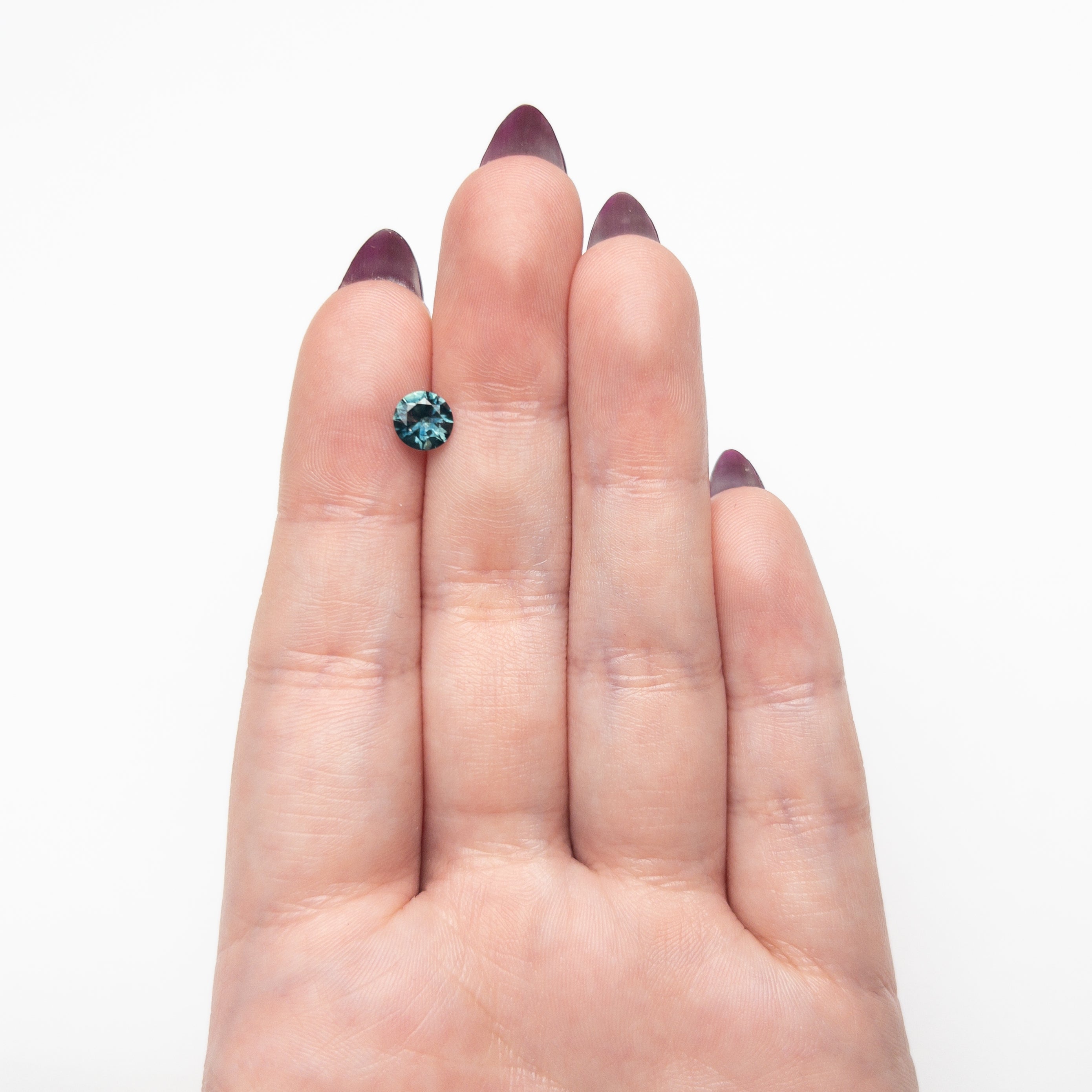1.01ct 6.23x6.20x3.63mm Round Brilliant Sapphire 26526-11 - Lelya - bespoke engagement and wedding rings made in Scotland, UK