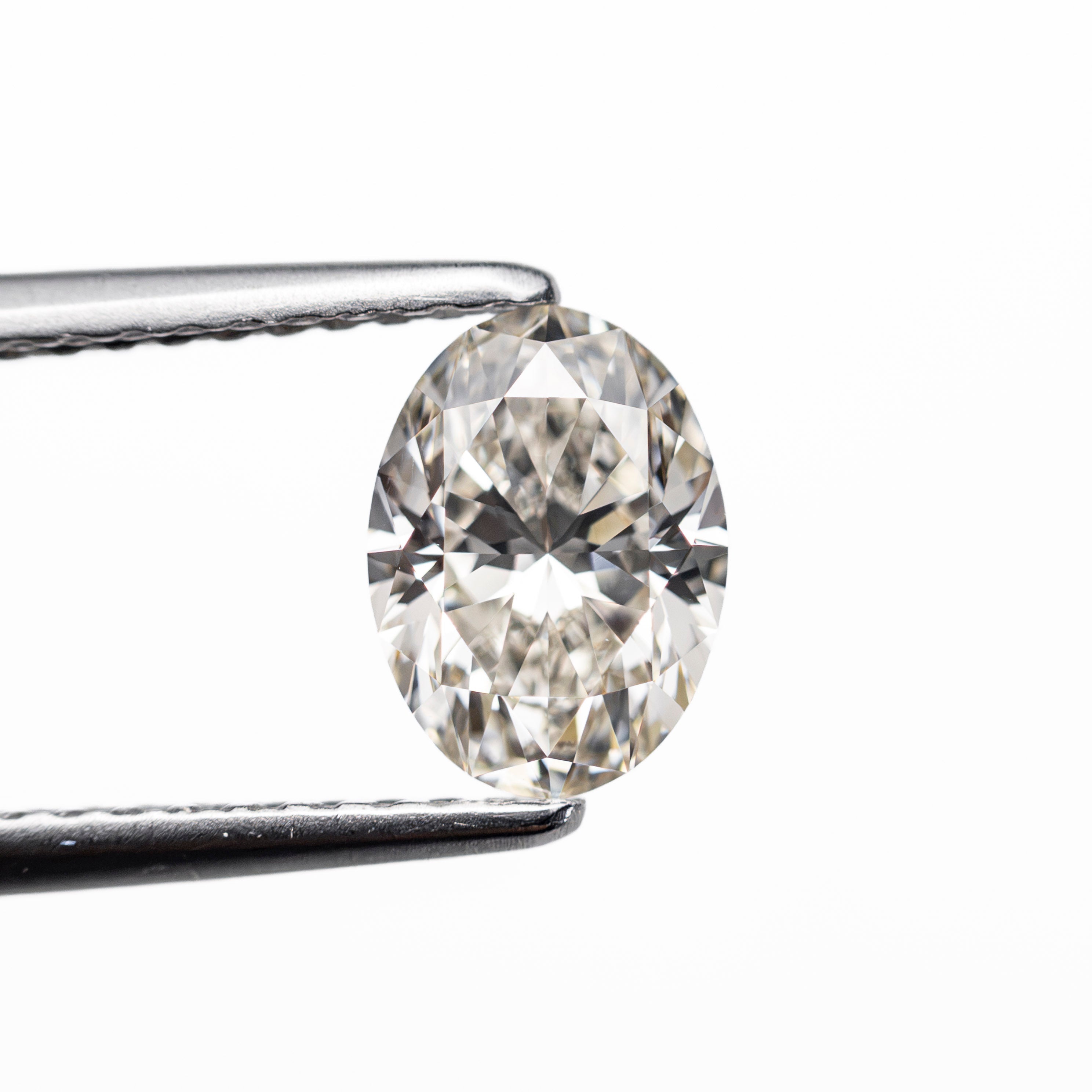 1.01ct 7.52x5.48x3.64mm VS1 L Oval Brilliant 🇨🇦 28313-12 - Lelya - bespoke engagement and wedding rings made in Scotland, UK