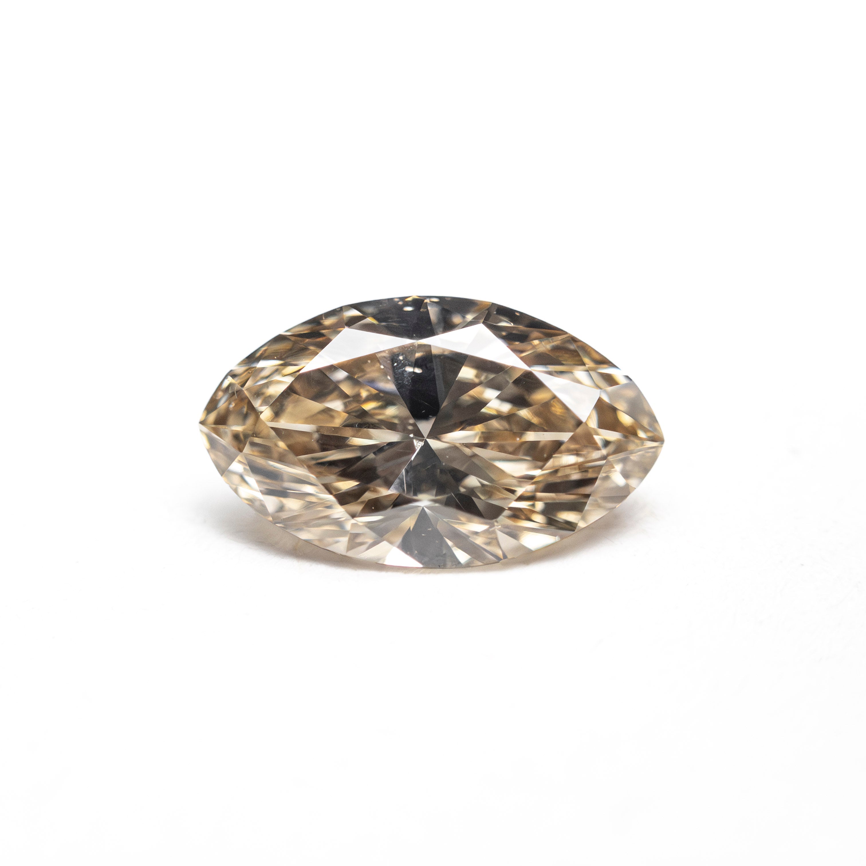 1.02ct 9.01x5.38x3.37mm SI2 C4 Moval Brilliant 🇨🇦 27995-01 - Lelya - bespoke engagement and wedding rings made in Scotland, UK