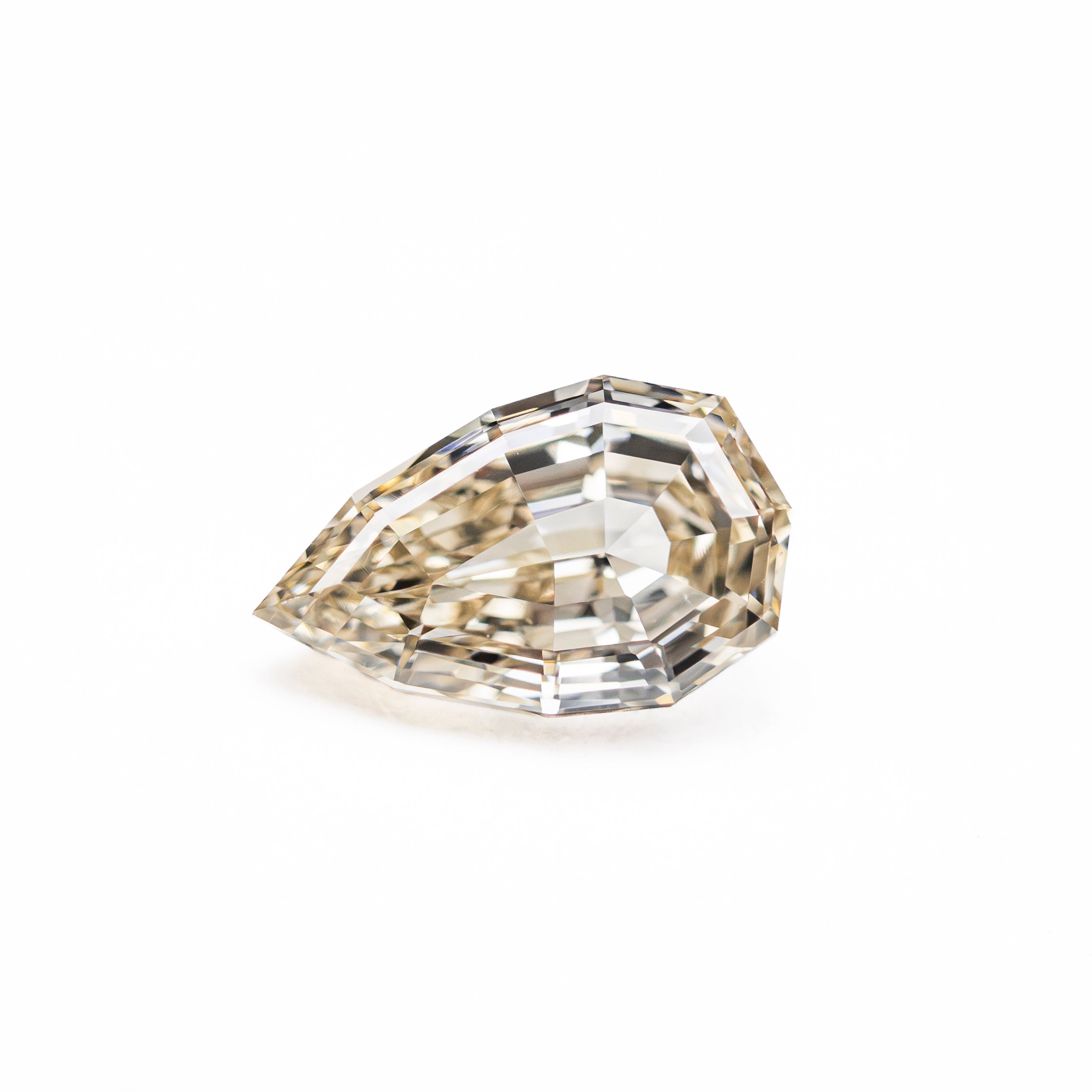 1.06ct 8.52x5.22x3.28mm VVS2 W-X Geo Pear Step Cut 28054-01 - Lelya - bespoke engagement and wedding rings made in Scotland, UK