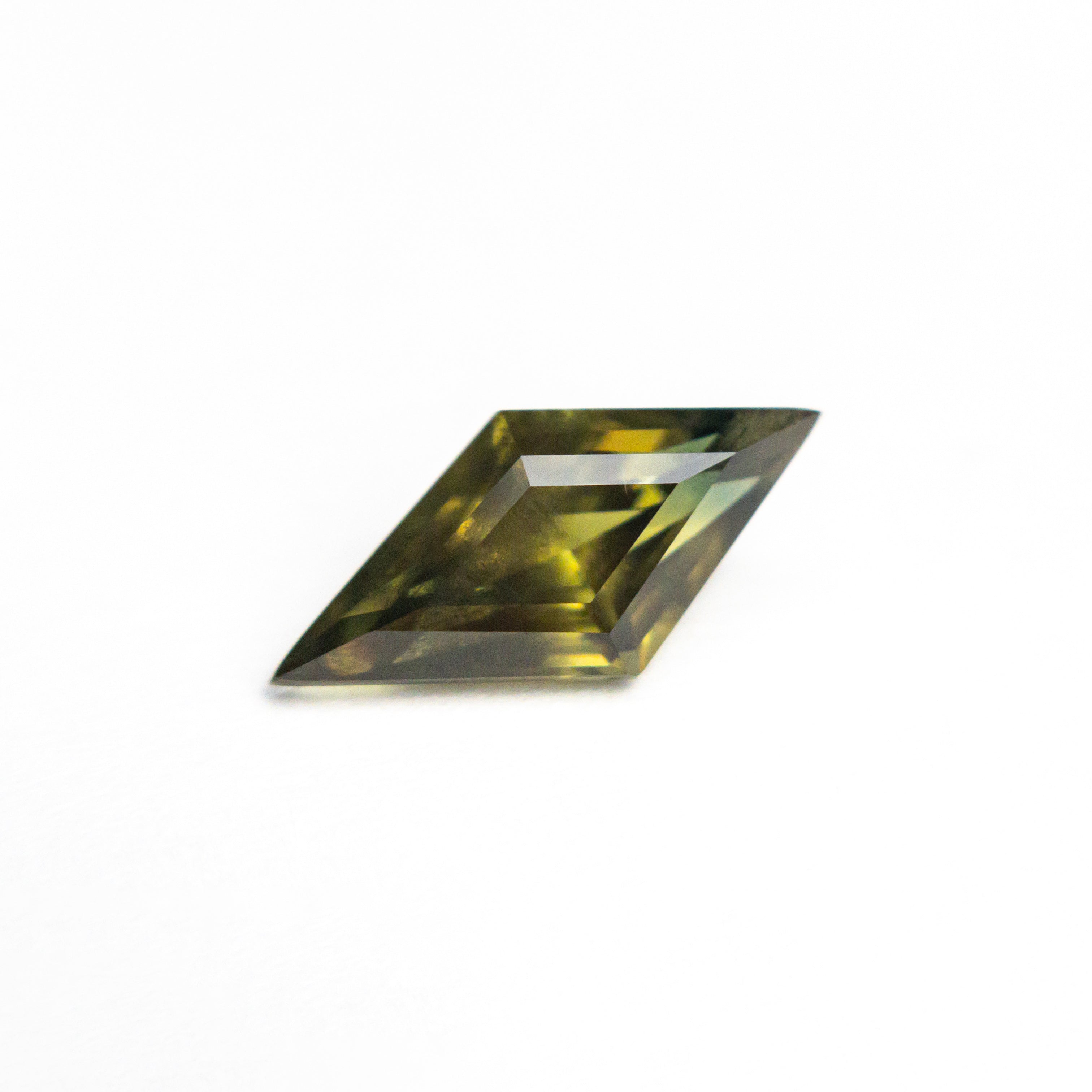 1.09ct 10.94x5.33x3.59mm Lozenge Step Cut Sapphire 26332 - 01 - Lelya - bespoke engagement and wedding rings made in Scotland, UK