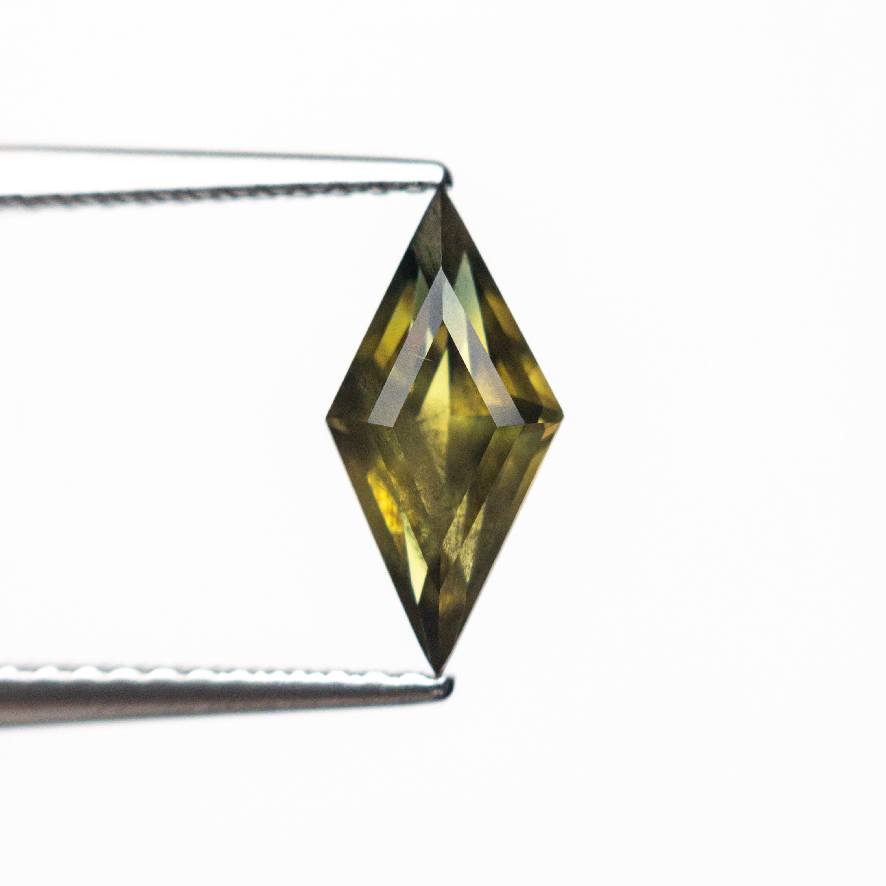 1.09ct 10.94x5.33x3.59mm Lozenge Step Cut Sapphire 26332 - 01 - Lelya - bespoke engagement and wedding rings made in Scotland, UK