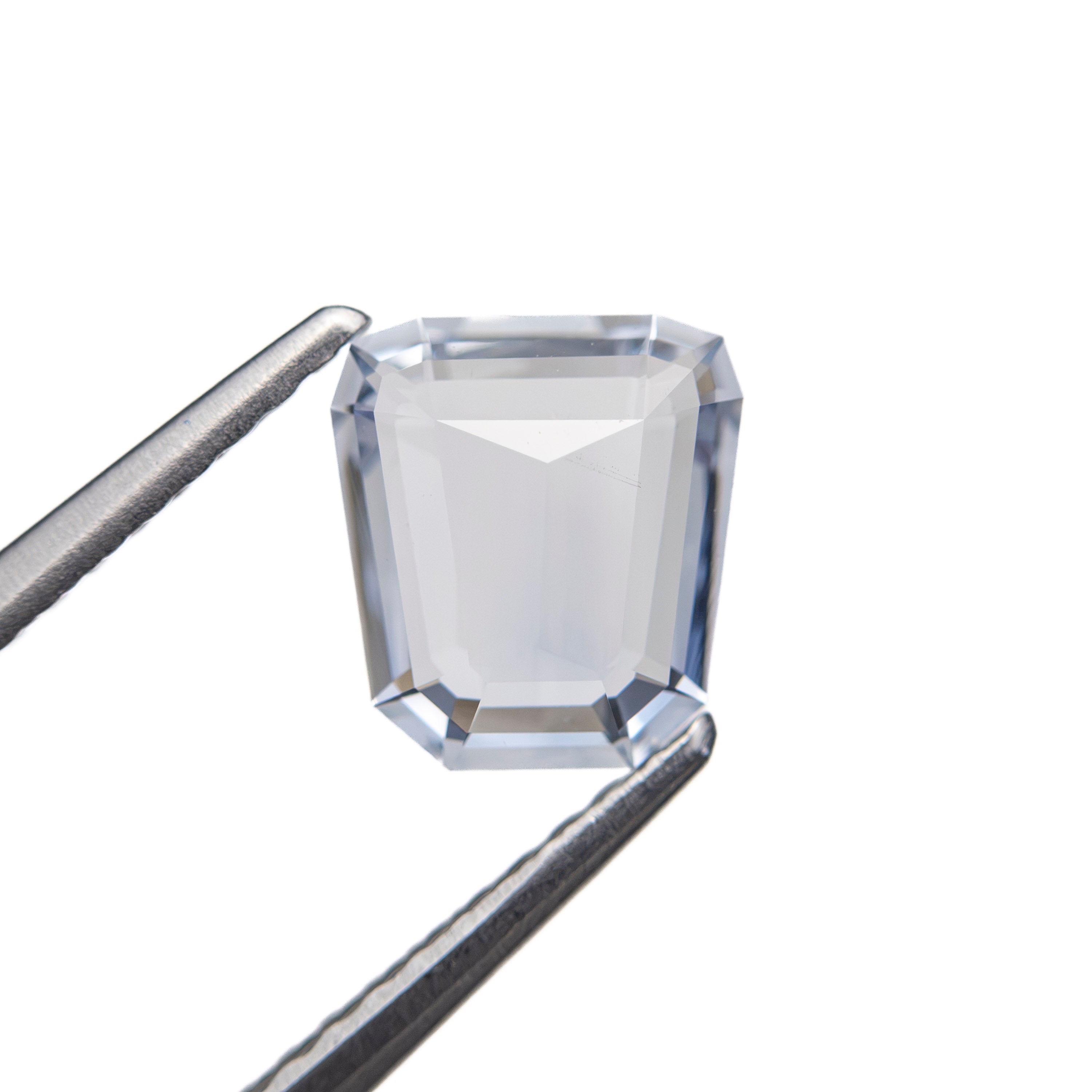 1.12ct 6.95x6.31x2.41mm Trapezoid Step Cut Sapphire 27740-17 - Lelya - bespoke engagement and wedding rings made in Scotland, UK