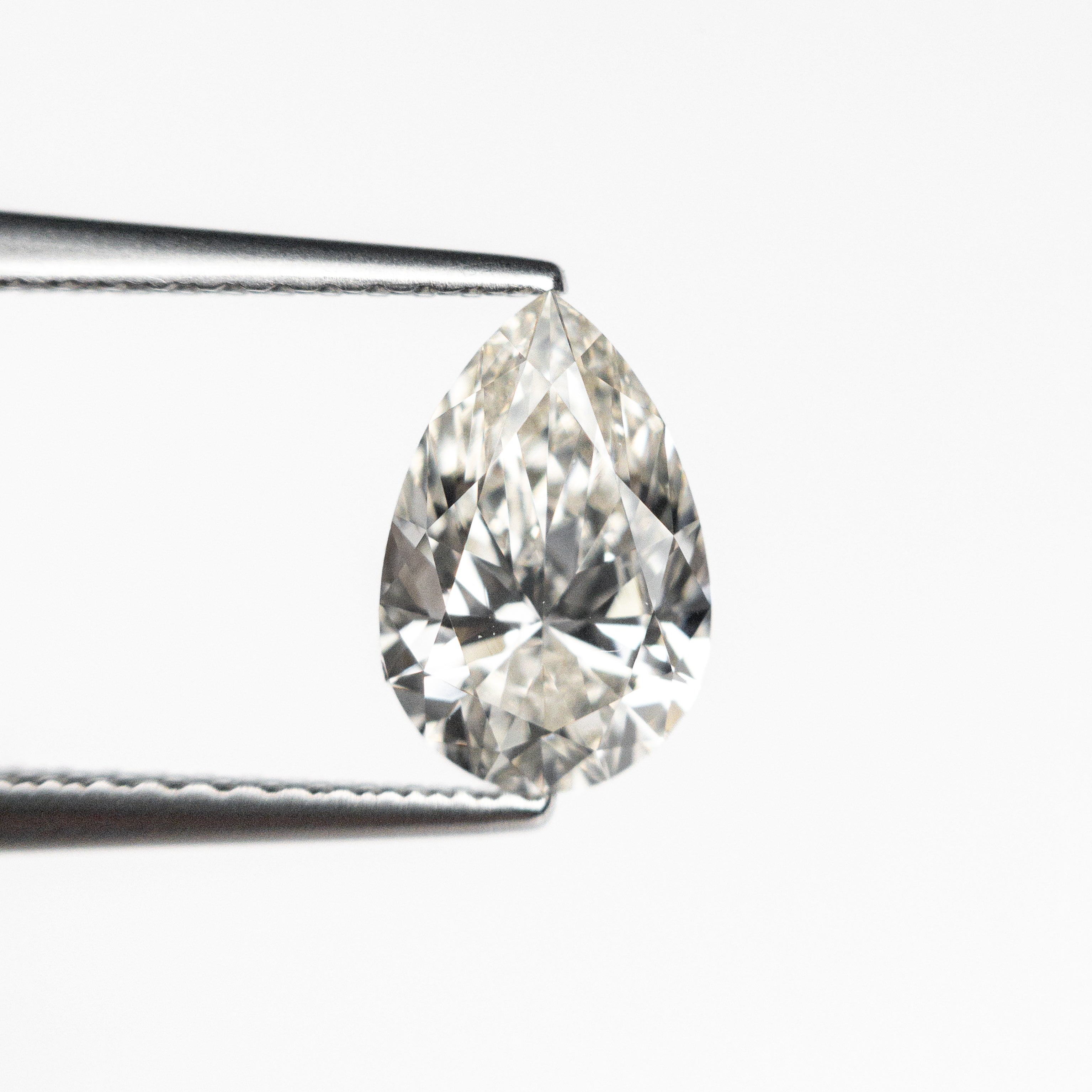 1.21ct 9.04x5.99x3.65mm VVS2 K Pear Brilliant 🇨🇦 26120 - 05 - Lelya - bespoke engagement and wedding rings made in Scotland, UK
