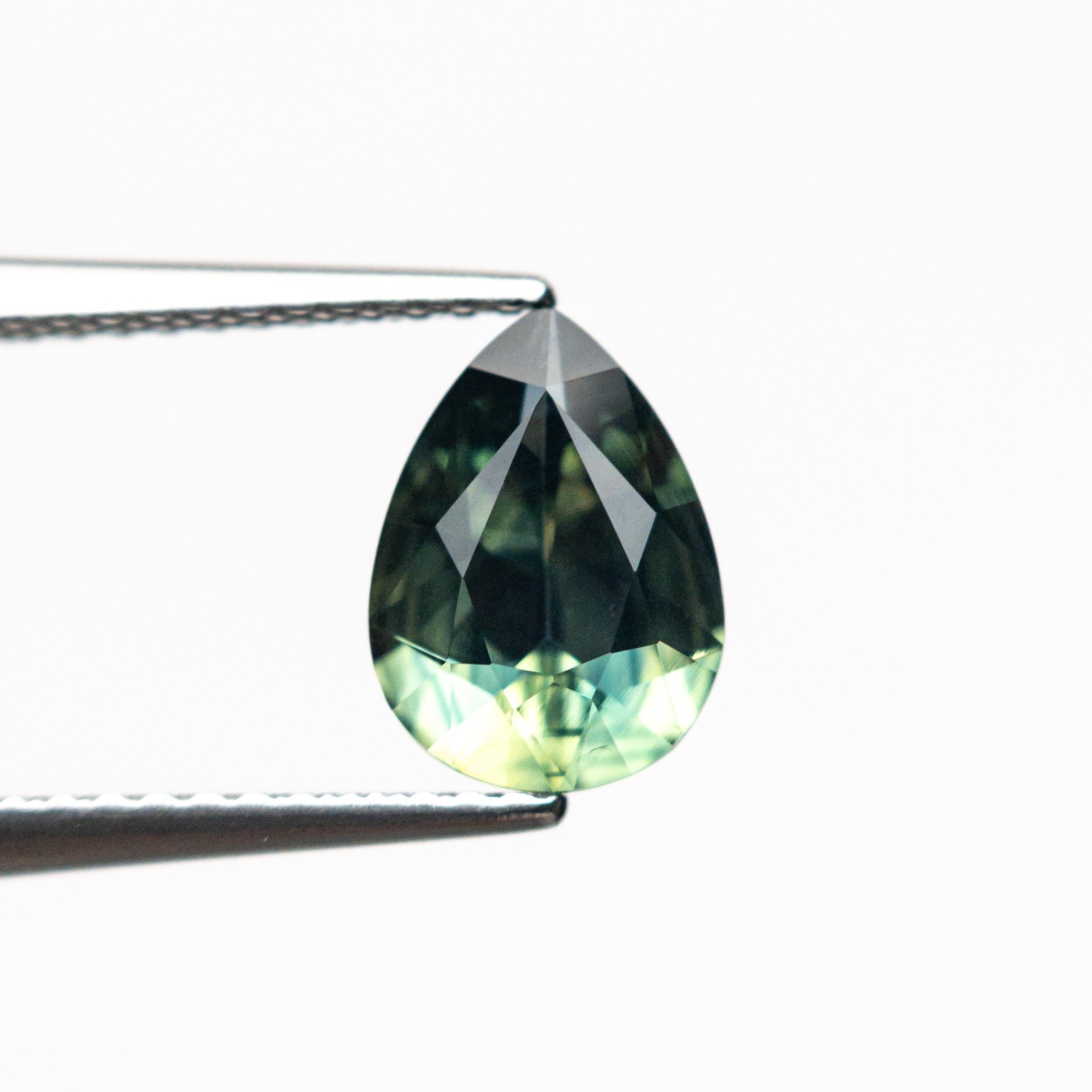 1.37ct 8.87x6.43x3.55mm Pear Brilliant Sapphire 26626 - 01 - Lelya - bespoke engagement and wedding rings made in Scotland, UK