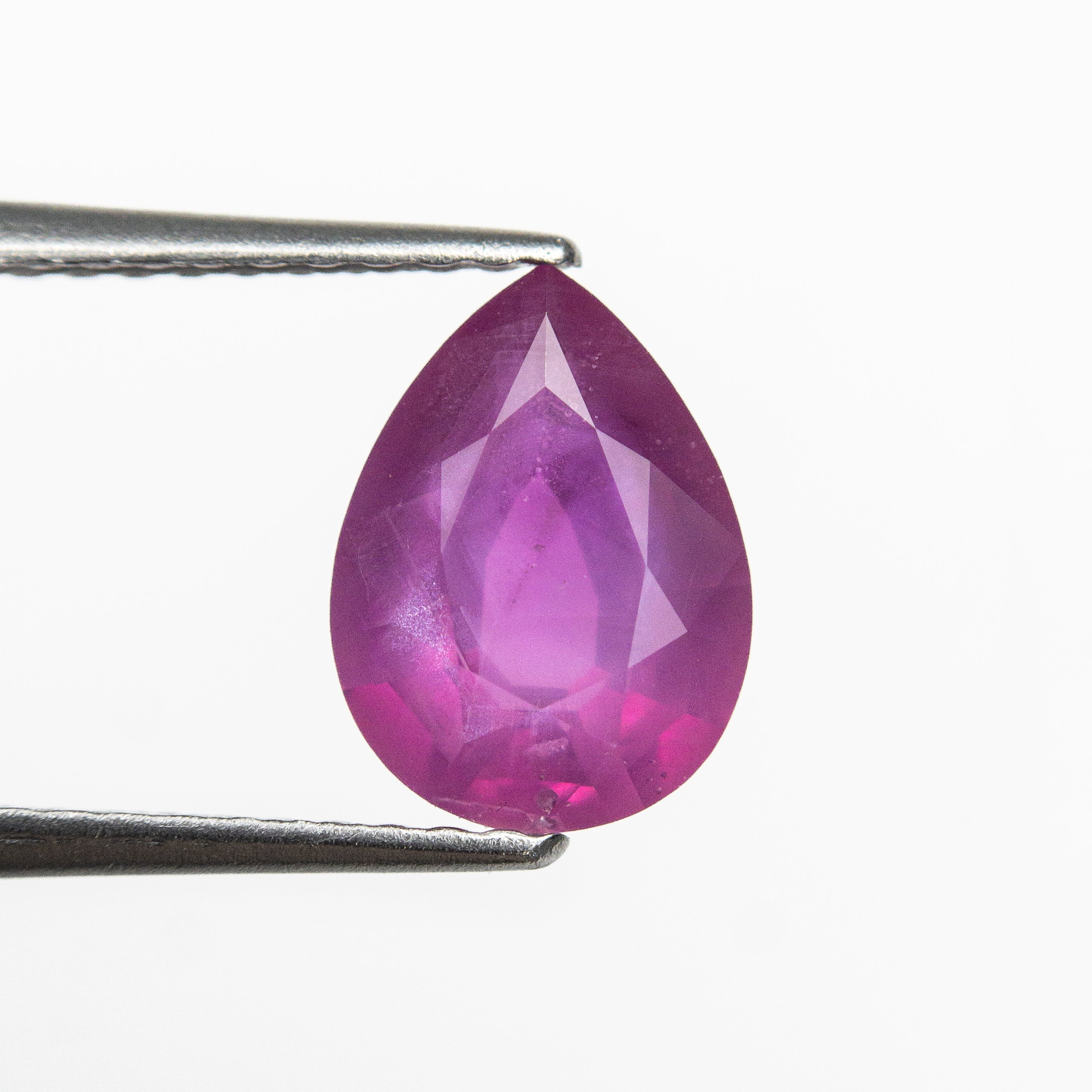 1.46ct 8.53x6.31x3.45mm Pear Brilliant Sapphire 27956 - 26 - Lelya - bespoke engagement and wedding rings made in Scotland, UK