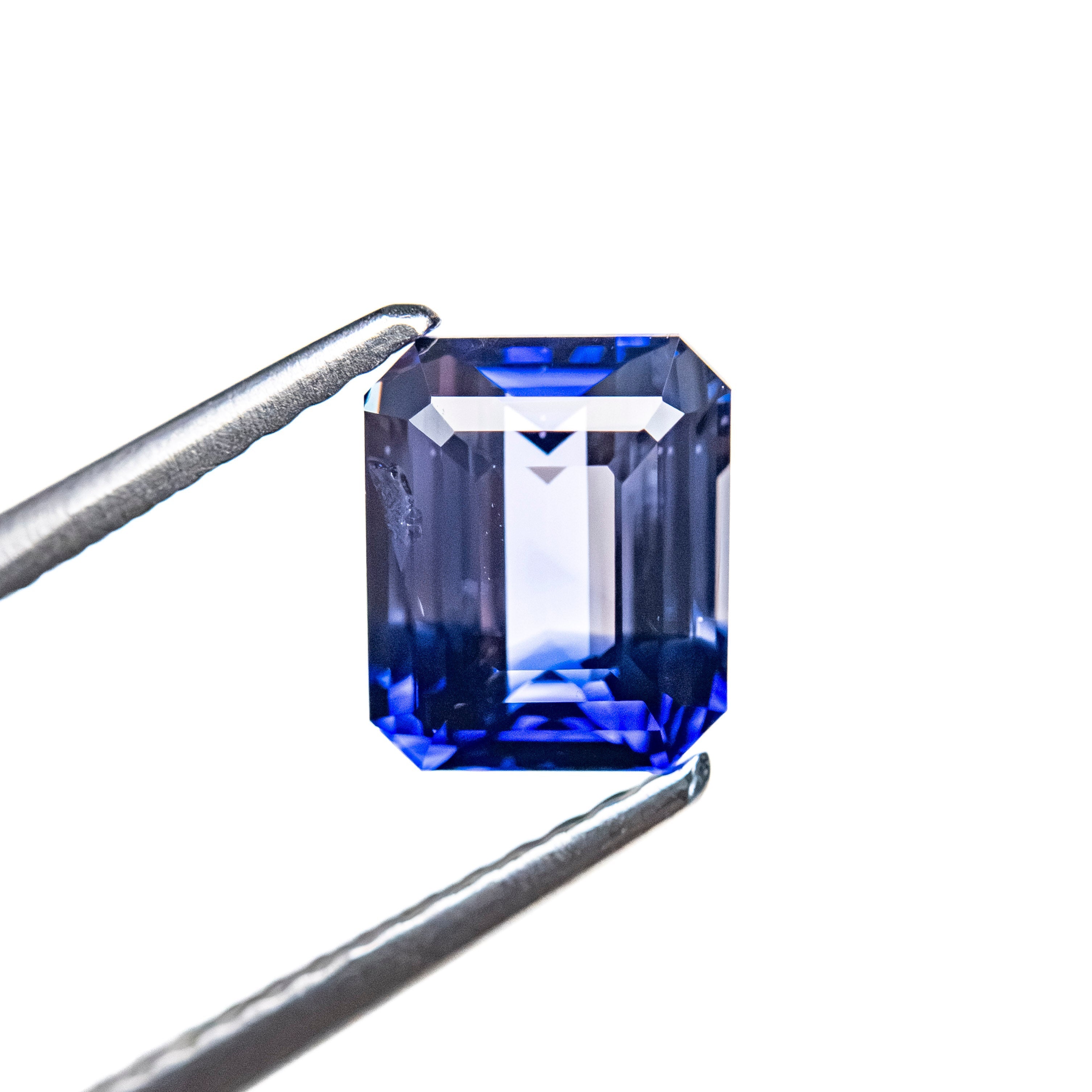 1.51ct 6.78x5.65x3.60mm Cut Corner Rectangle Step Cut Sapphire 28272-01 - Lelya - bespoke engagement and wedding rings made in Scotland, UK