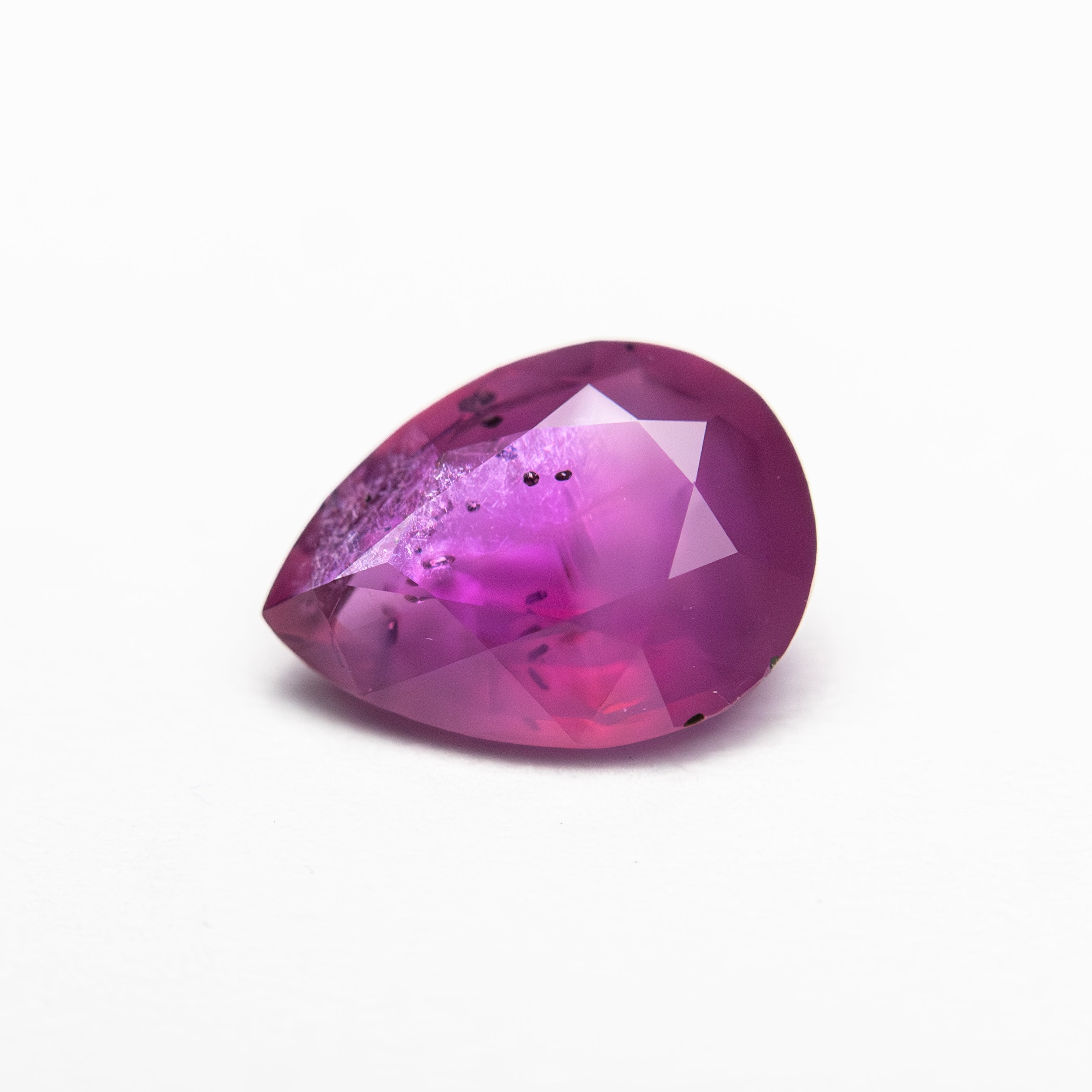1.55ct 8.52x6.32x3.49mm Pear Brilliant Sapphire 27956 - 31 - Lelya - bespoke engagement and wedding rings made in Scotland, UK