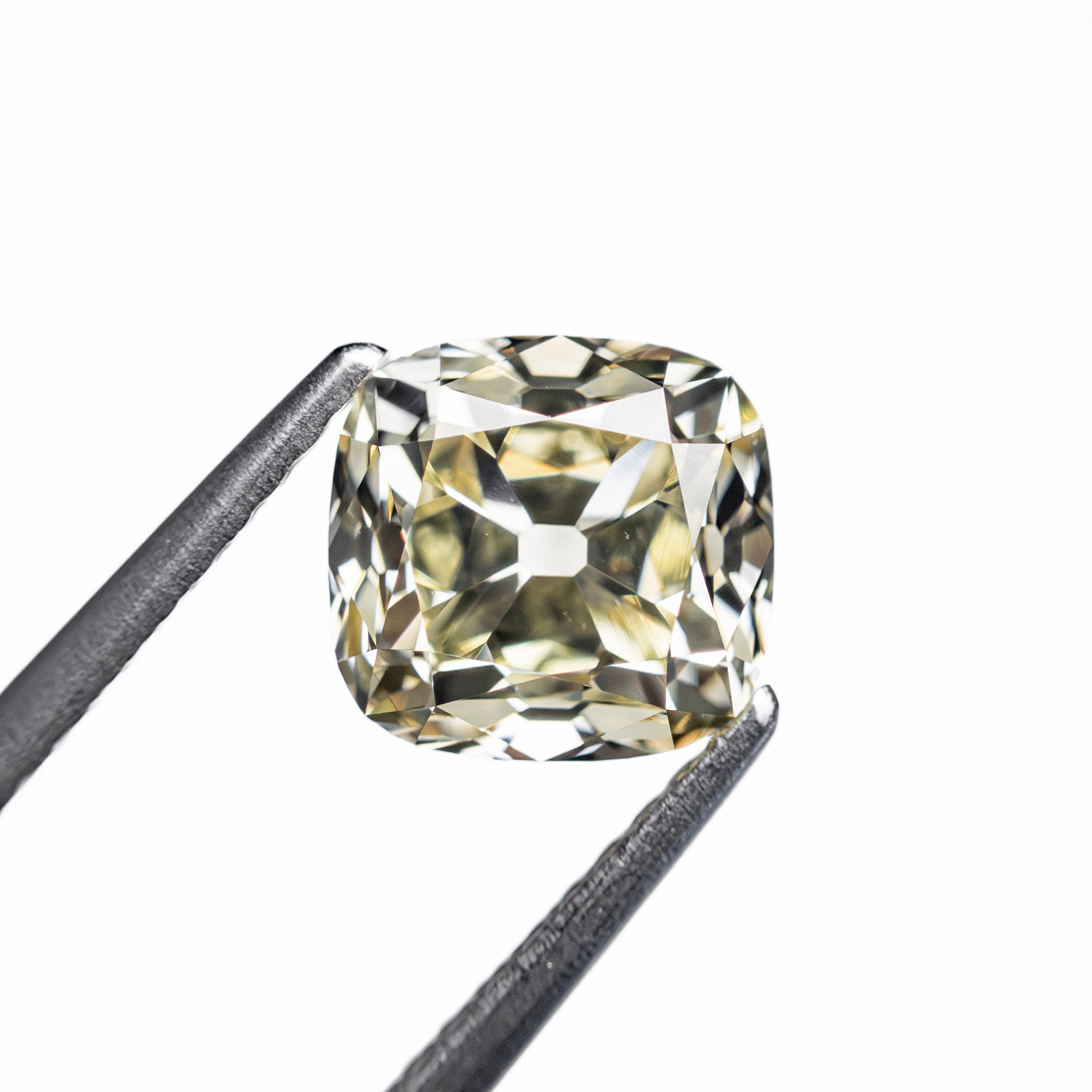 1.64ct 6.90x6.58x4.45mm VS1 Light Yellow Modern Antique Old Mine Cut 🇨🇦 27992-01 - Lelya - bespoke engagement and wedding rings made in Scotland, UK