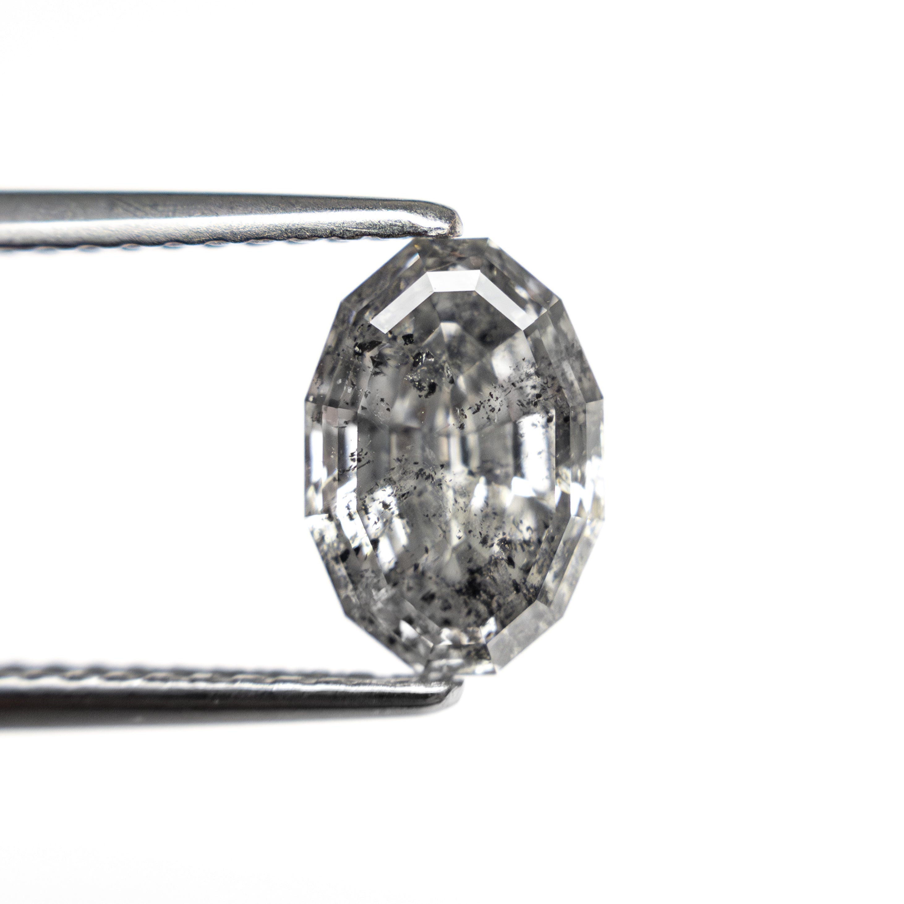 1.84ct 8.84x6.08x4.24mm Geo Oval Step Cut 🇨🇦 27679 - 01 - Lelya - bespoke engagement and wedding rings made in Scotland, UK