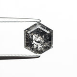 1.88ct 8.20x7.06x4.16mm Hexagon Step Cut 🇨🇦 27020 - 01 - Lelya - bespoke engagement and wedding rings made in Scotland, UK