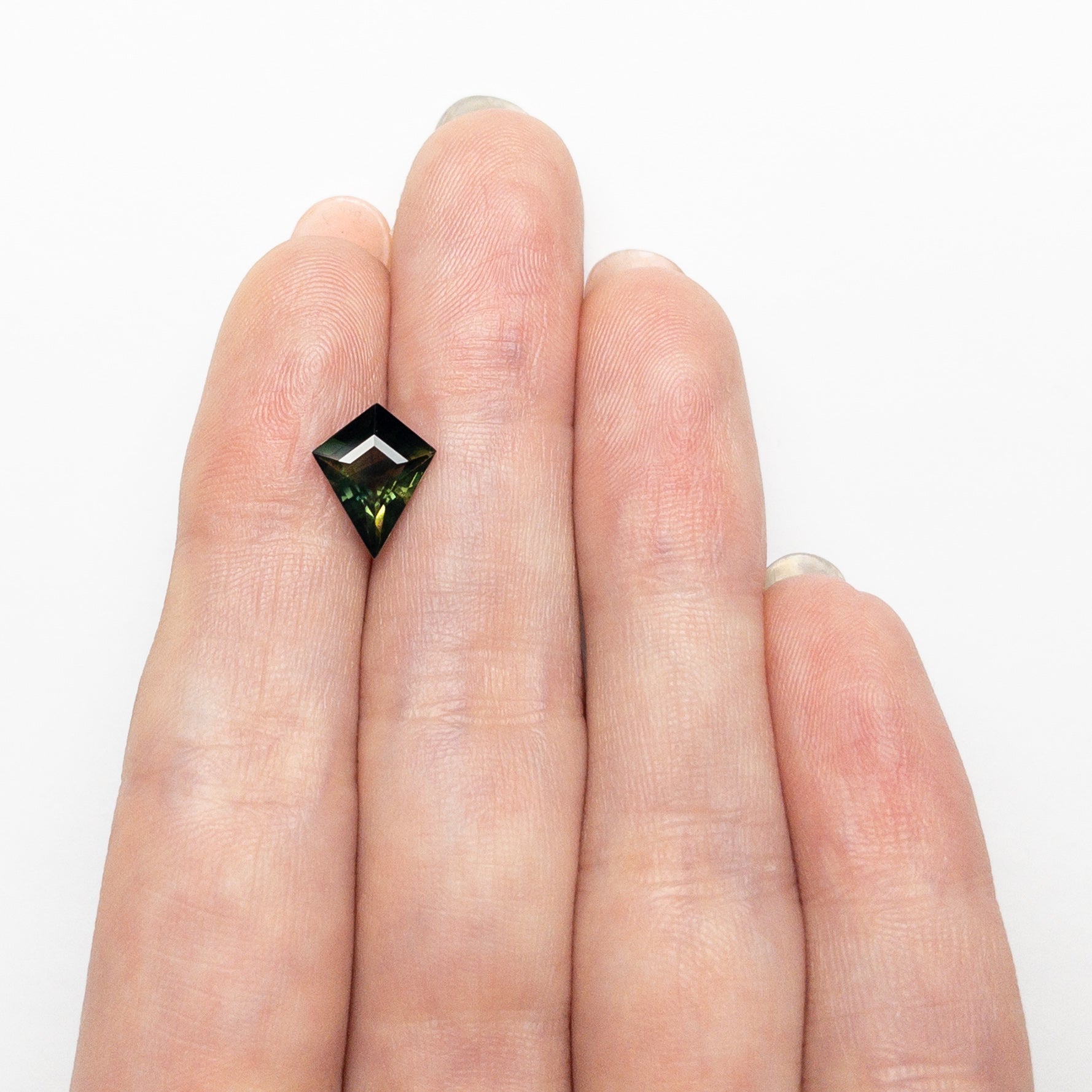 1.93ct 10.81x8.63x4.14mm Kite Step Cut Sapphire 26635 - 03 - Lelya - bespoke engagement and wedding rings made in Scotland, UK