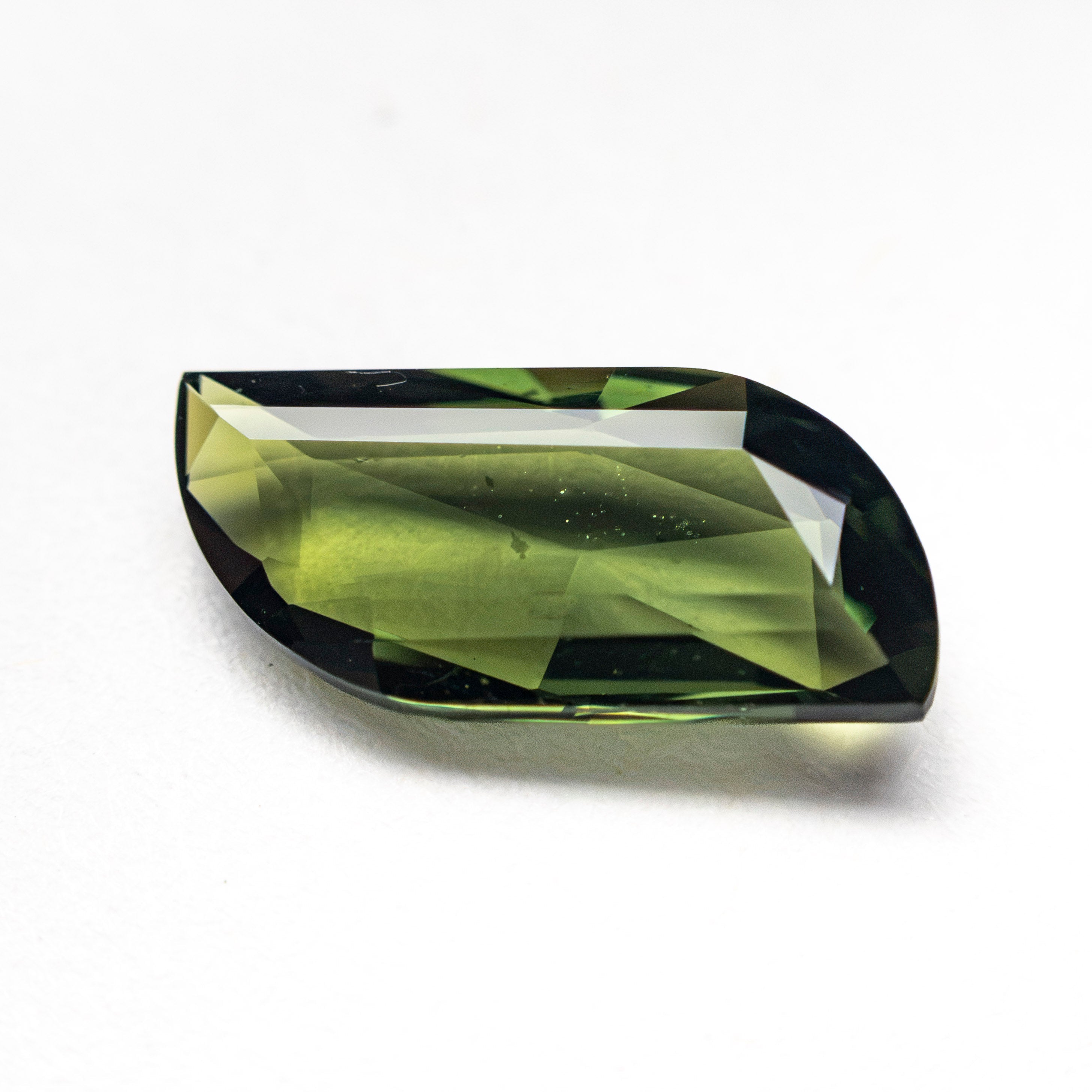 1.95ct 11.11x5.51x2.72mm Fire Double Cut Sapphire 28298-04 - Lelya - bespoke engagement and wedding rings made in Scotland, UK