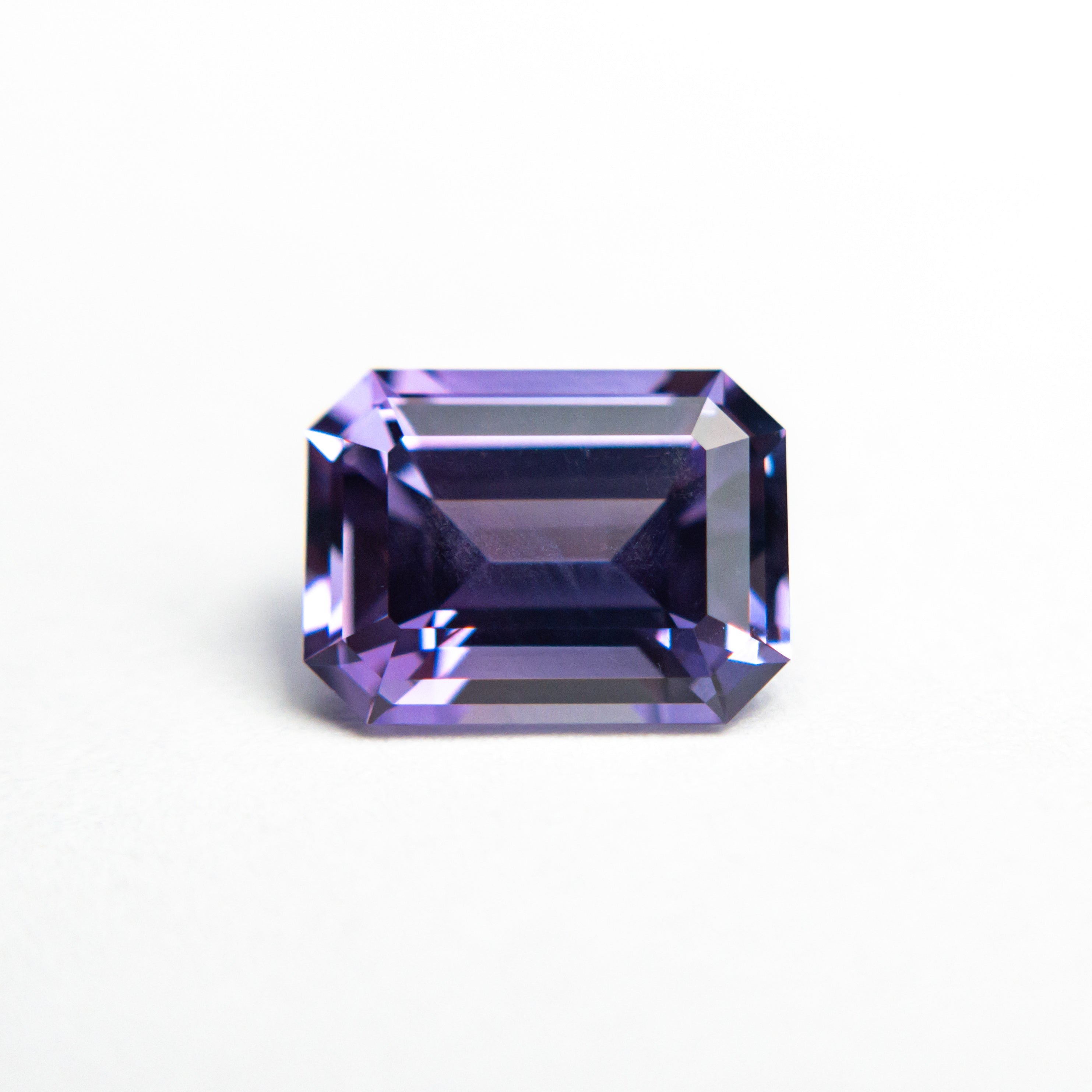 1.95ct 8.03x6.01x4.17mm Cut Corner Rectangle Step Cut Sapphire 22207 - 01 - Lelya - bespoke engagement and wedding rings made in Scotland, UK