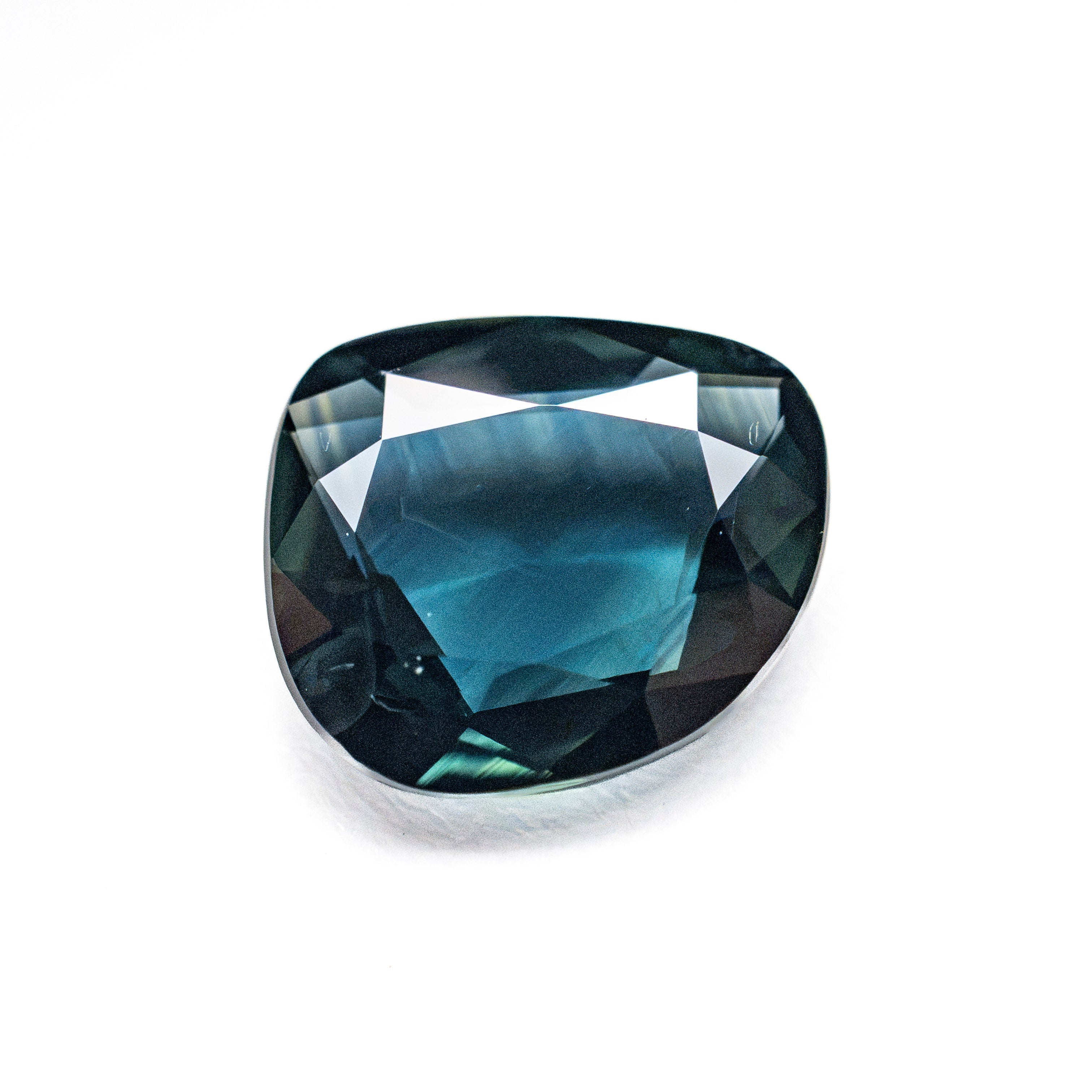 2.03ct 8.73x7.86x2.90mm Amorphous Double Cut Sapphire 28298-07 - Lelya - bespoke engagement and wedding rings made in Scotland, UK
