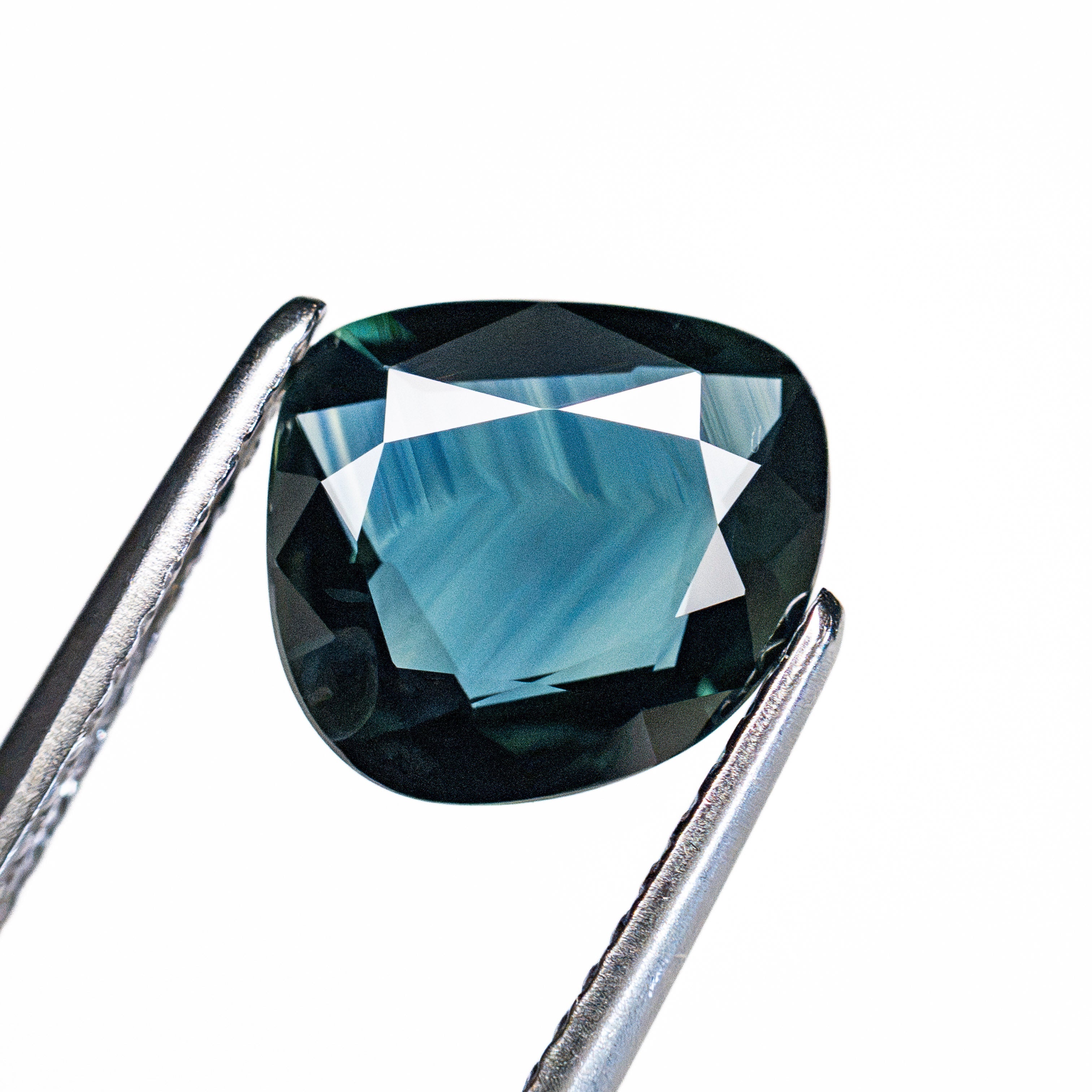 2.03ct 8.73x7.86x2.90mm Amorphous Double Cut Sapphire 28298-07 - Lelya - bespoke engagement and wedding rings made in Scotland, UK