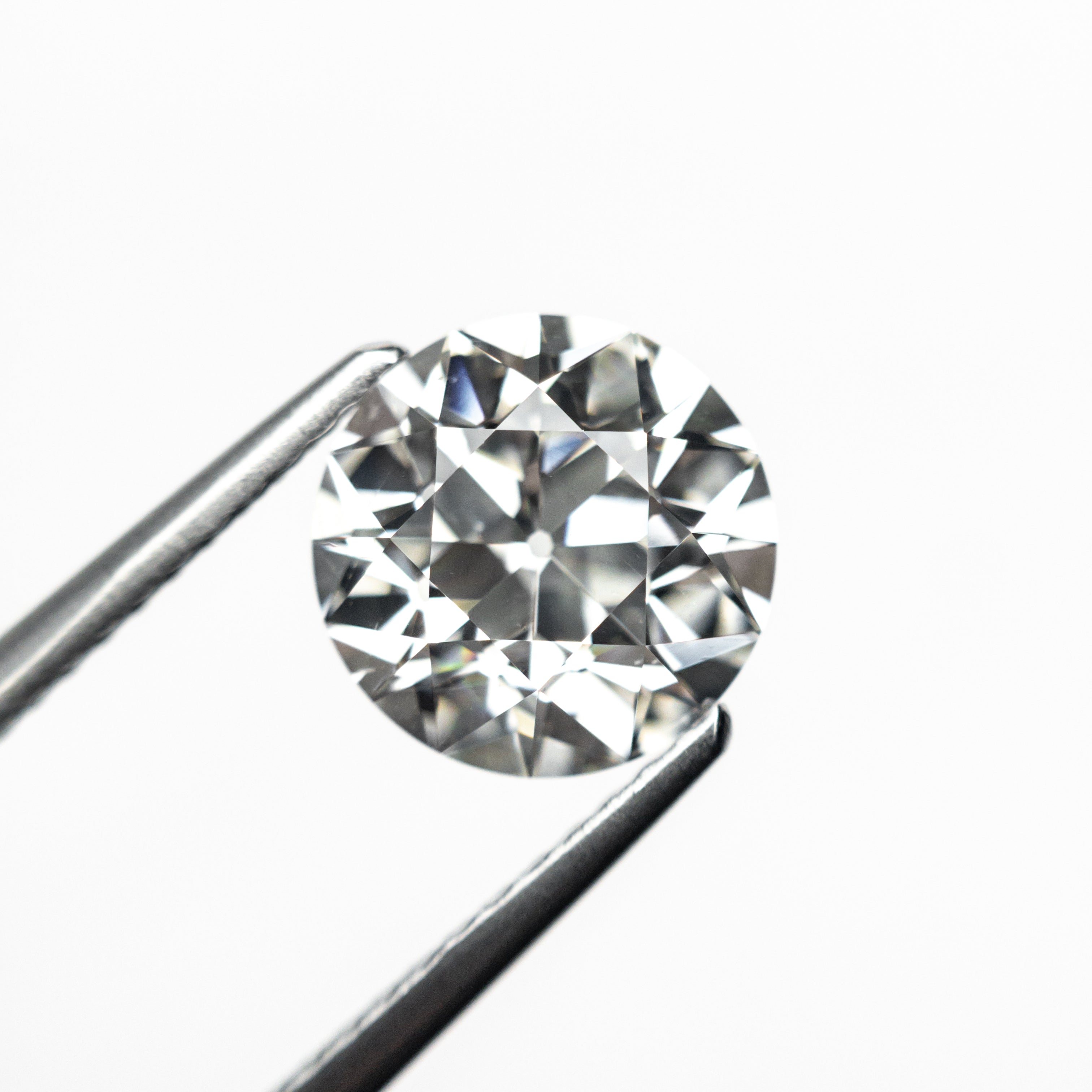 2.21ct 8.22x8.20x5.25mm GIA SI1 H Antique Old European Cut 25917 - 01 - Lelya - bespoke engagement and wedding rings made in Scotland, UK