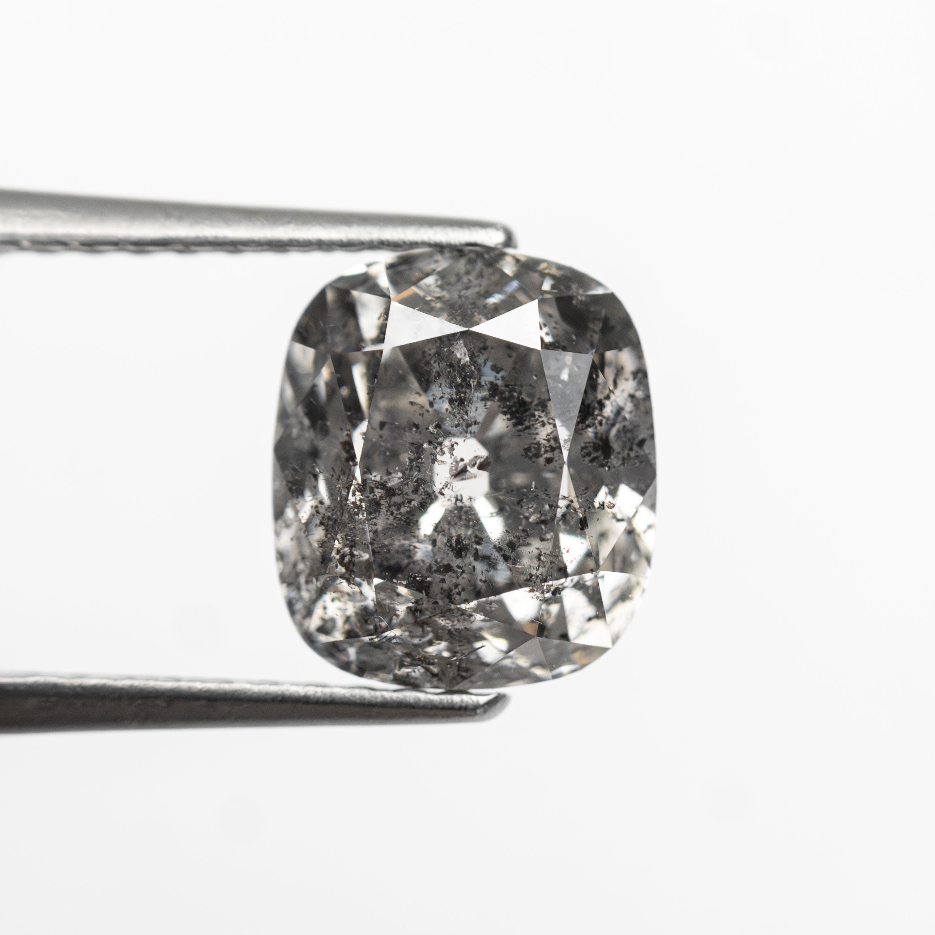 2.22ct 7.83x6.86x4.94mm Modern Antique Old Mine Cut 🇨🇦 27639 - 01 - Lelya - bespoke engagement and wedding rings made in Scotland, UK