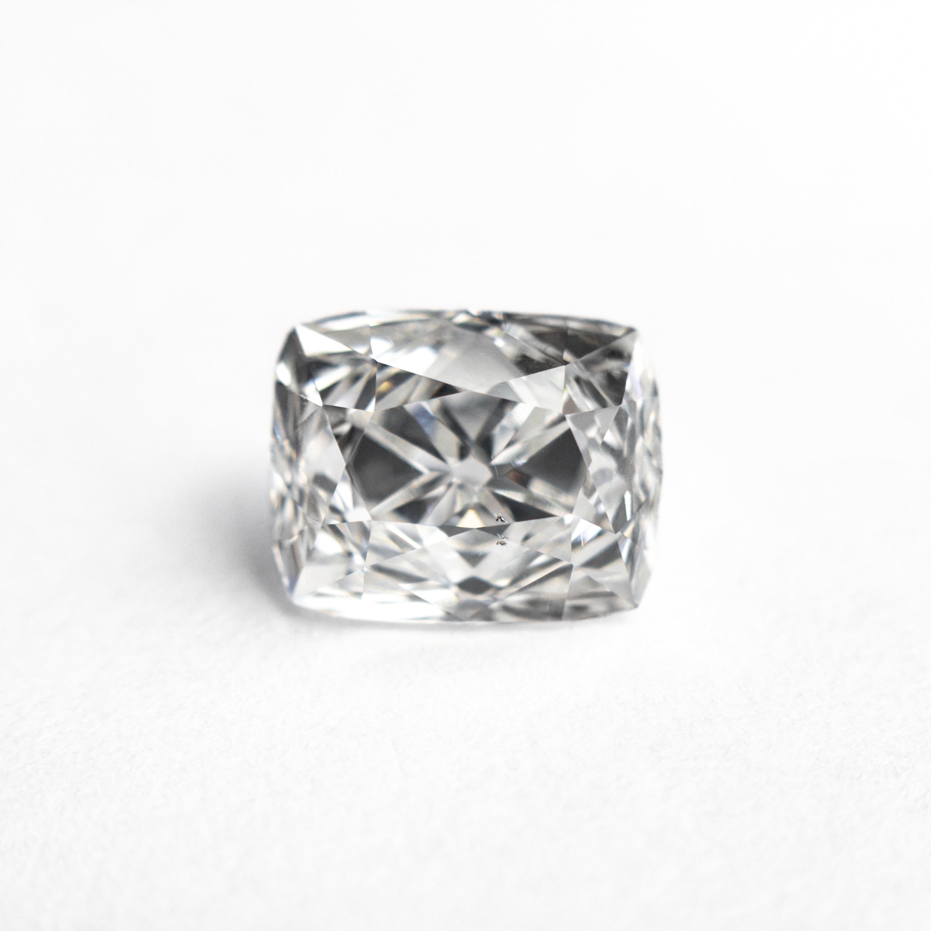 2.28ct 7.79x6.26x5.96mm HRD VS2 E Antique Peruzzi Cut 19889 - 01 - Lelya - bespoke engagement and wedding rings made in Scotland, UK