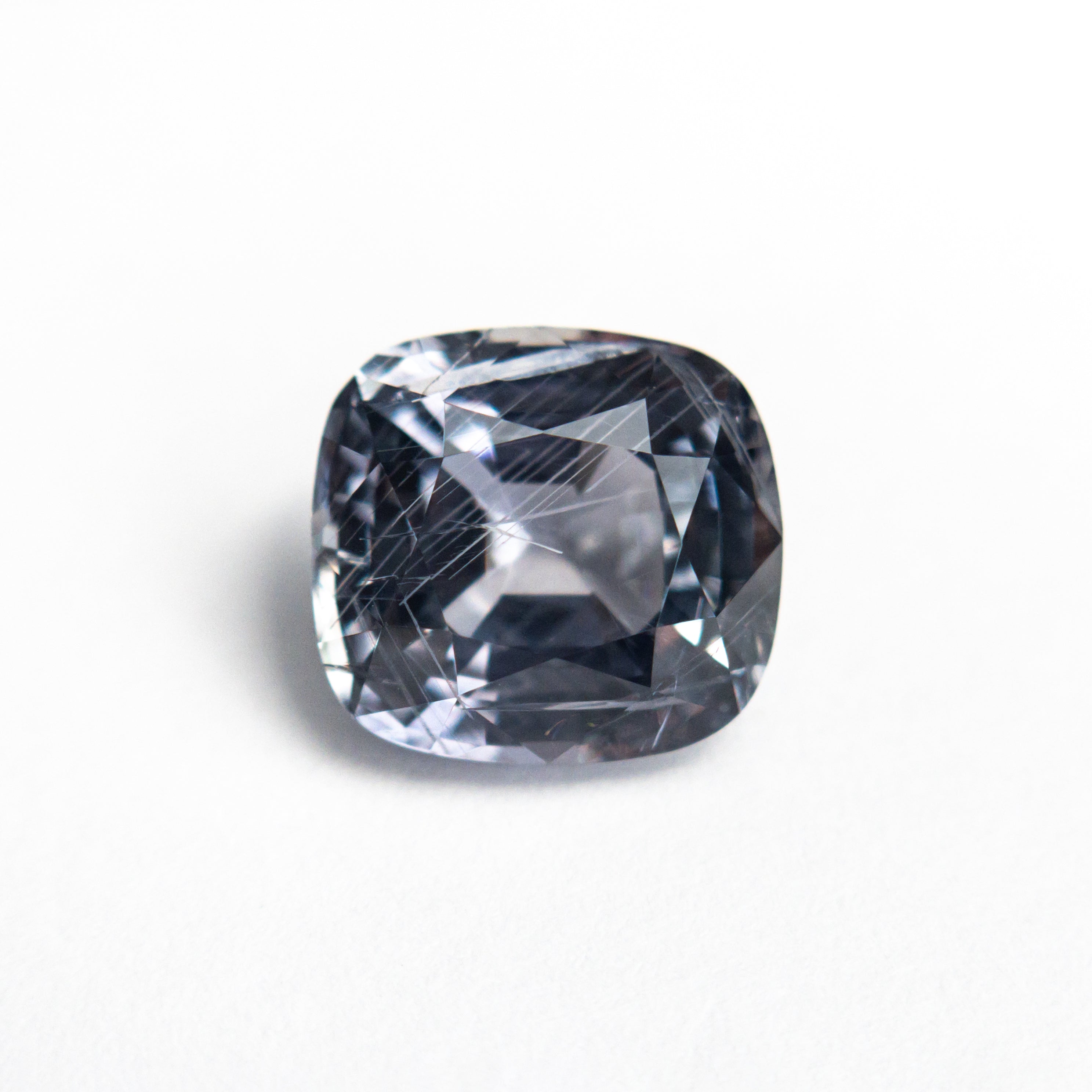 2.56ct 7.95x7.37x4.92mm Cushion Brilliant Sapphire 25938 - 01 - Lelya - bespoke engagement and wedding rings made in Scotland, UK