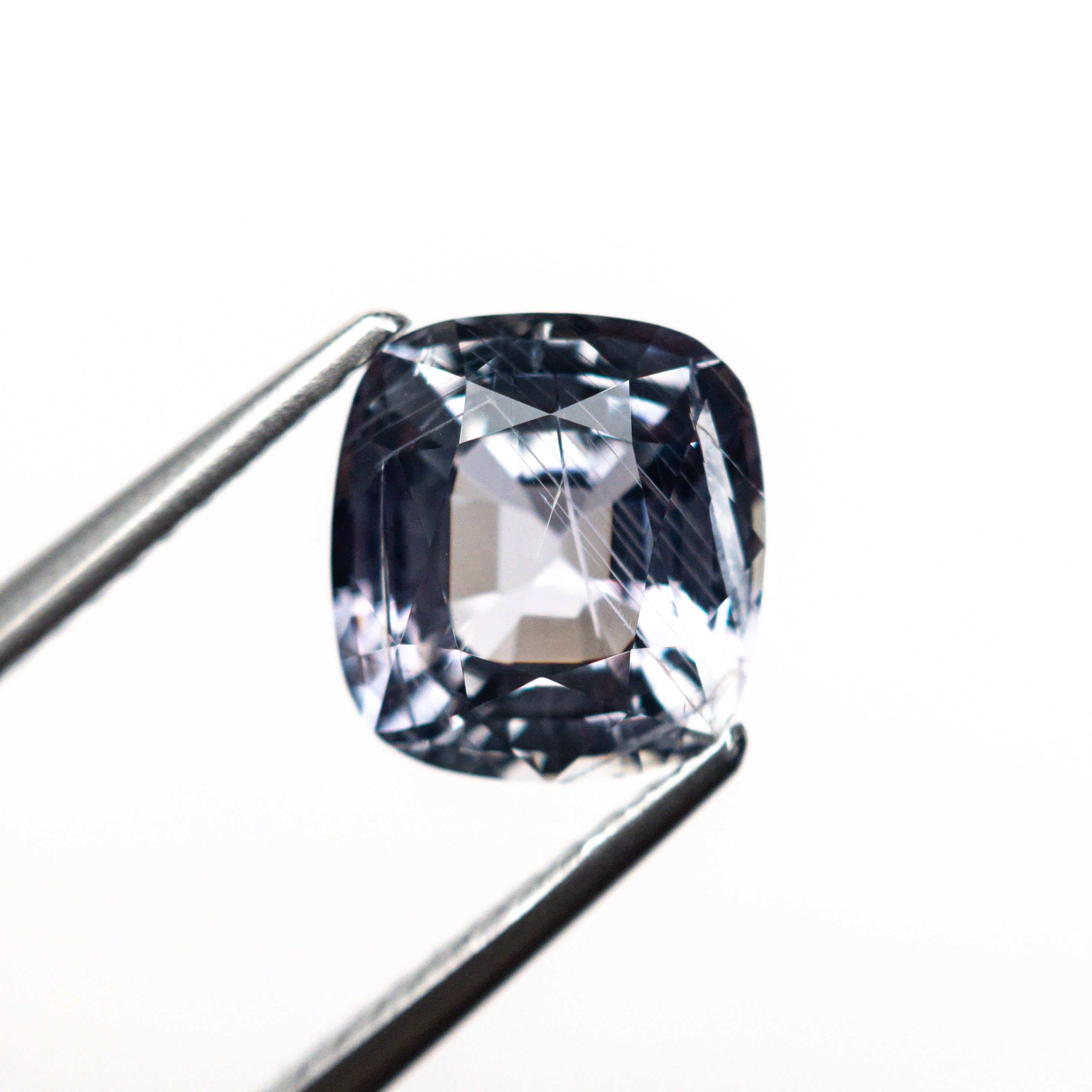 2.56ct 7.95x7.37x4.92mm Cushion Brilliant Sapphire 25938 - 01 - Lelya - bespoke engagement and wedding rings made in Scotland, UK