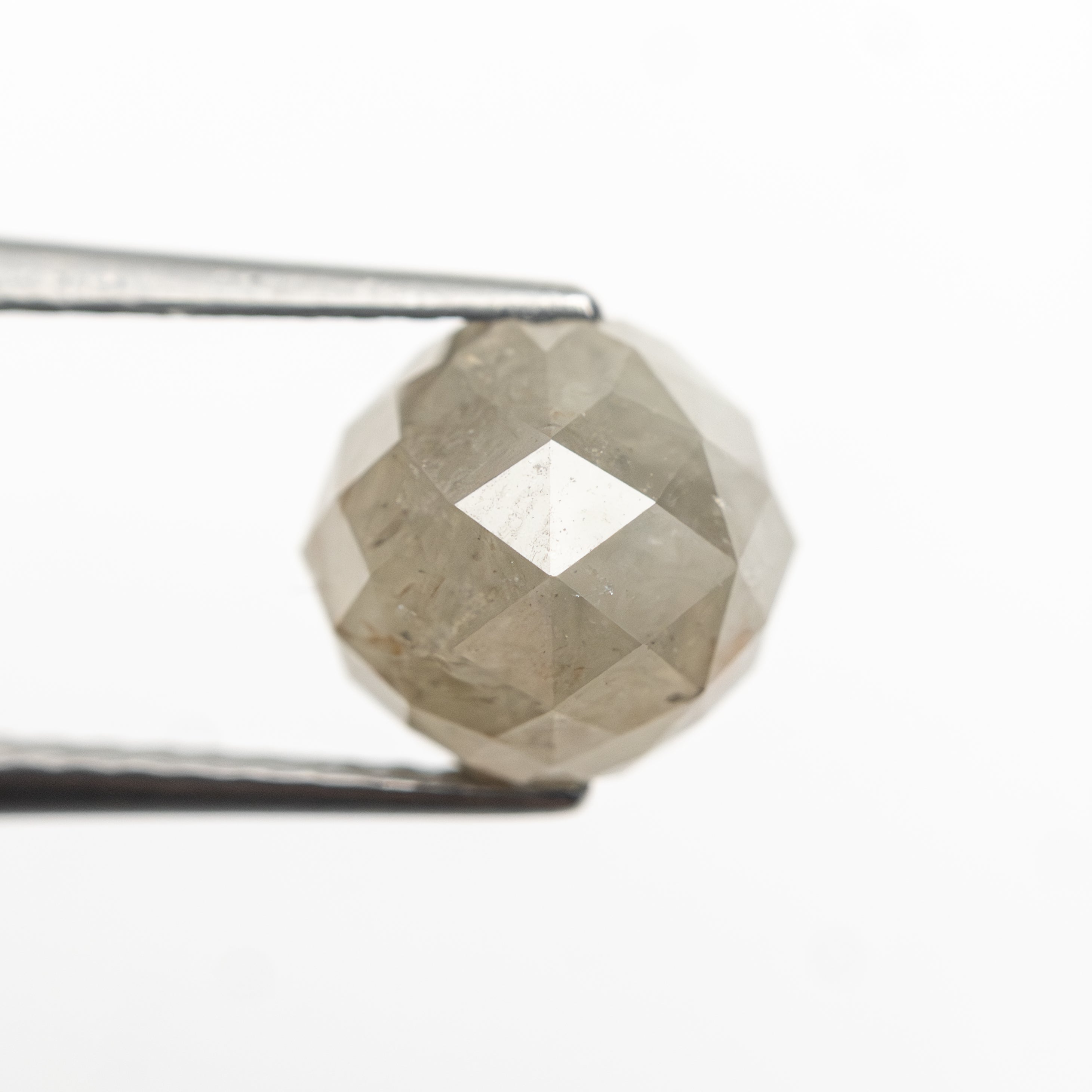 3.09ct 6.98x7.28x7.07mm Faceted Bead 26554 - 01 - Lelya - bespoke engagement and wedding rings made in Scotland, UK