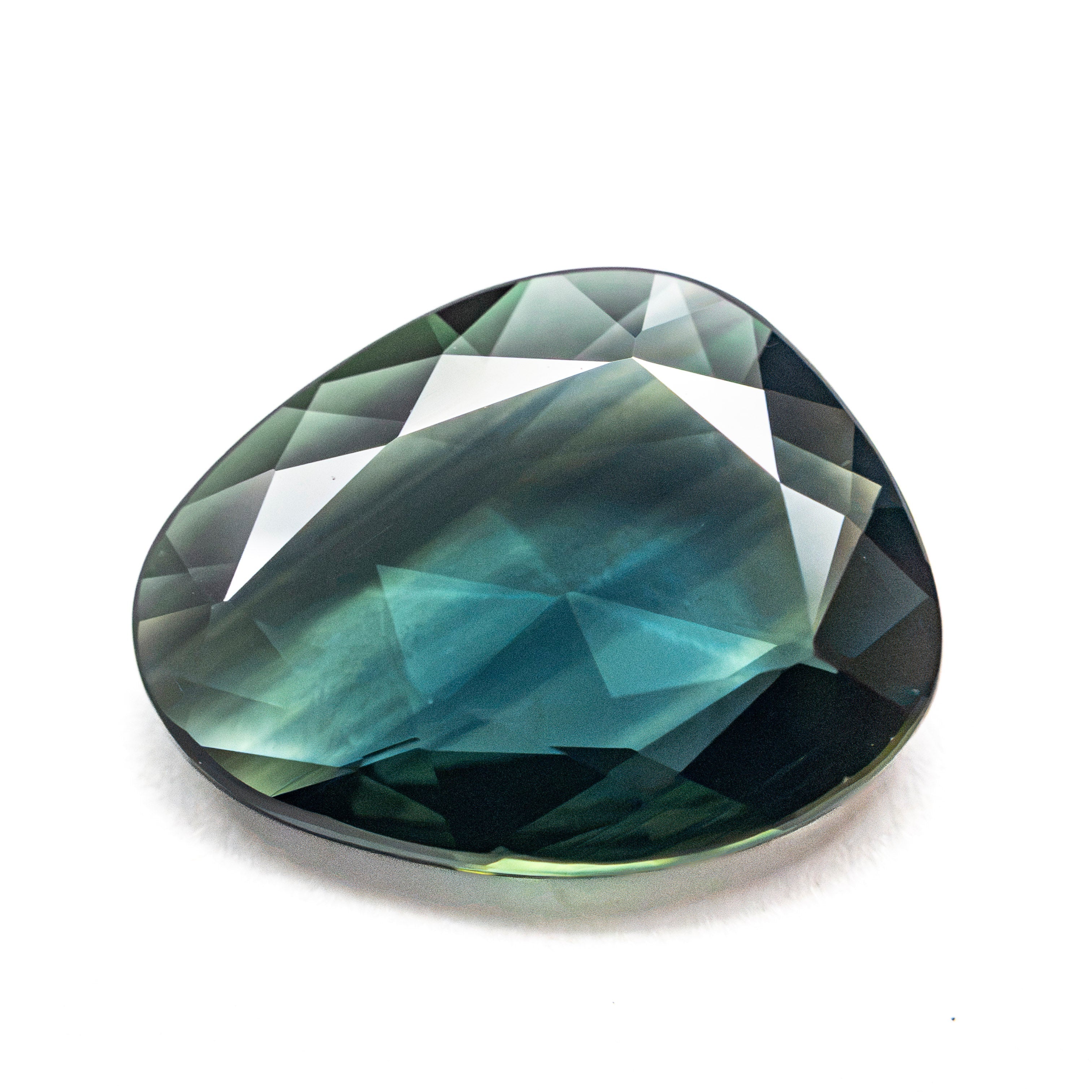 3.11ct 12.12x9.62x2.85mm Amorphous Double Cut Sapphire 28298-14 - Lelya - bespoke engagement and wedding rings made in Scotland, UK