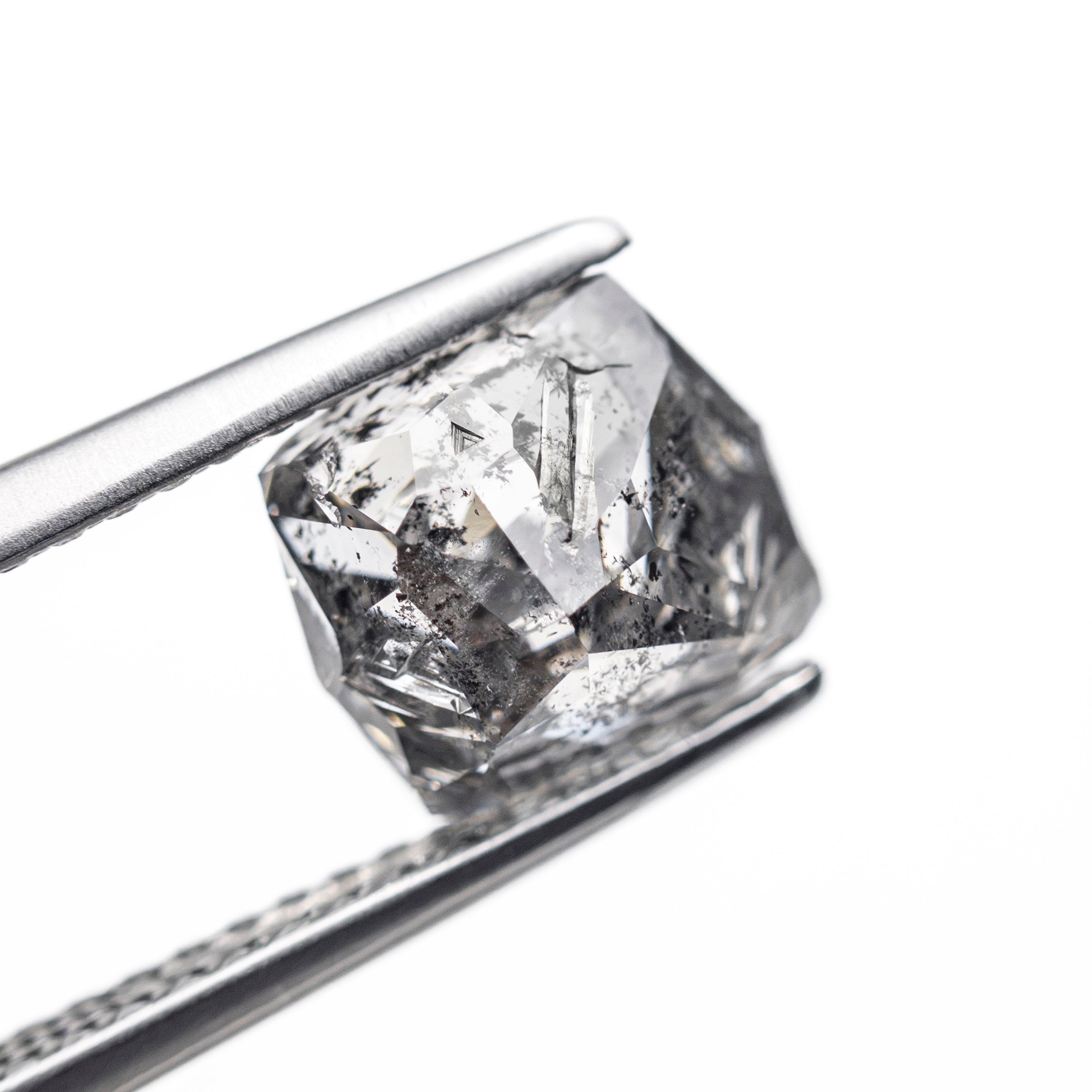 3.11ct 8.91x7.66x6.19mm Octahedron 🇨🇦 27798-03 - Lelya - bespoke engagement and wedding rings made in Scotland, UK