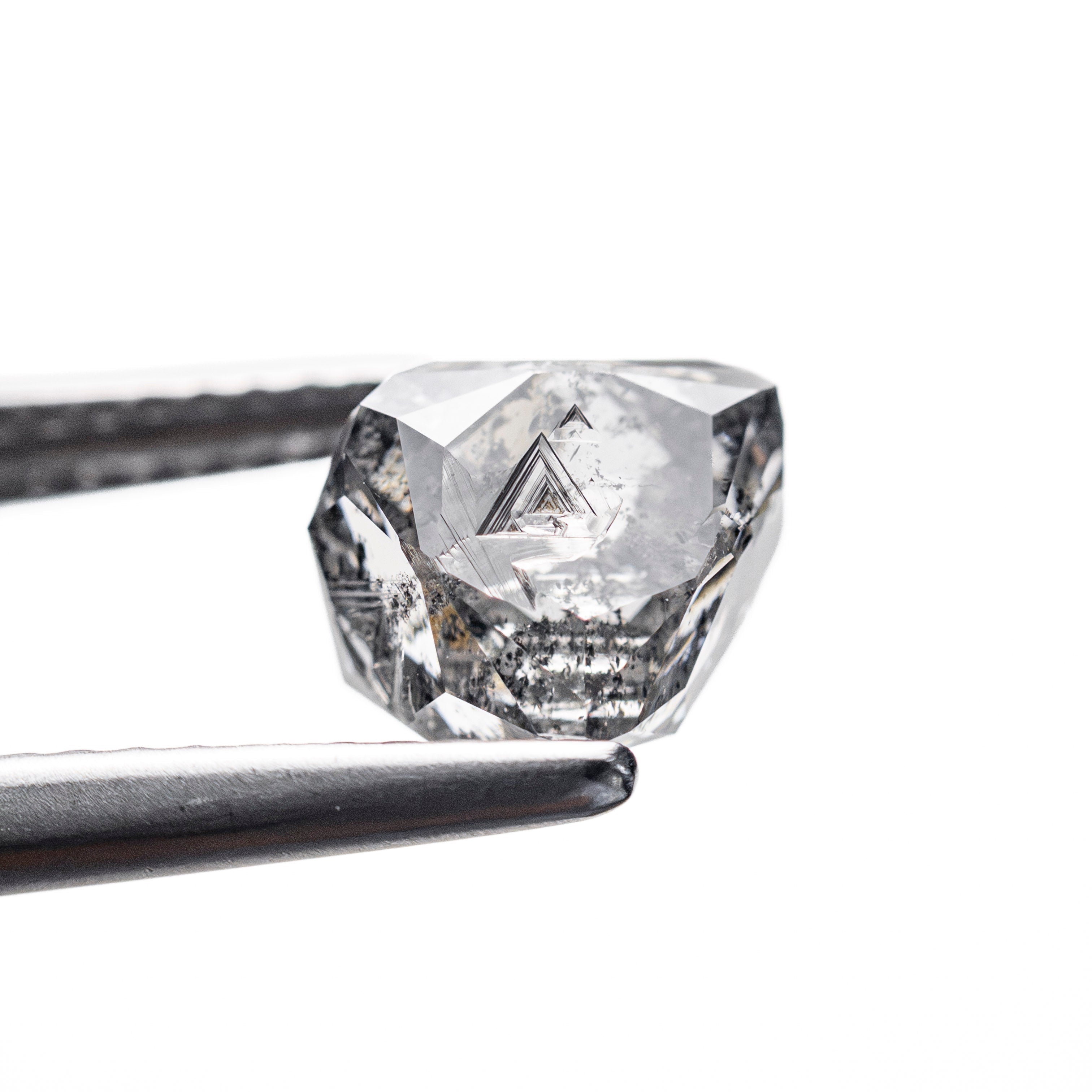 3.11ct 8.91x7.66x6.19mm Octahedron 🇨🇦 27798-03 - Lelya - bespoke engagement and wedding rings made in Scotland, UK