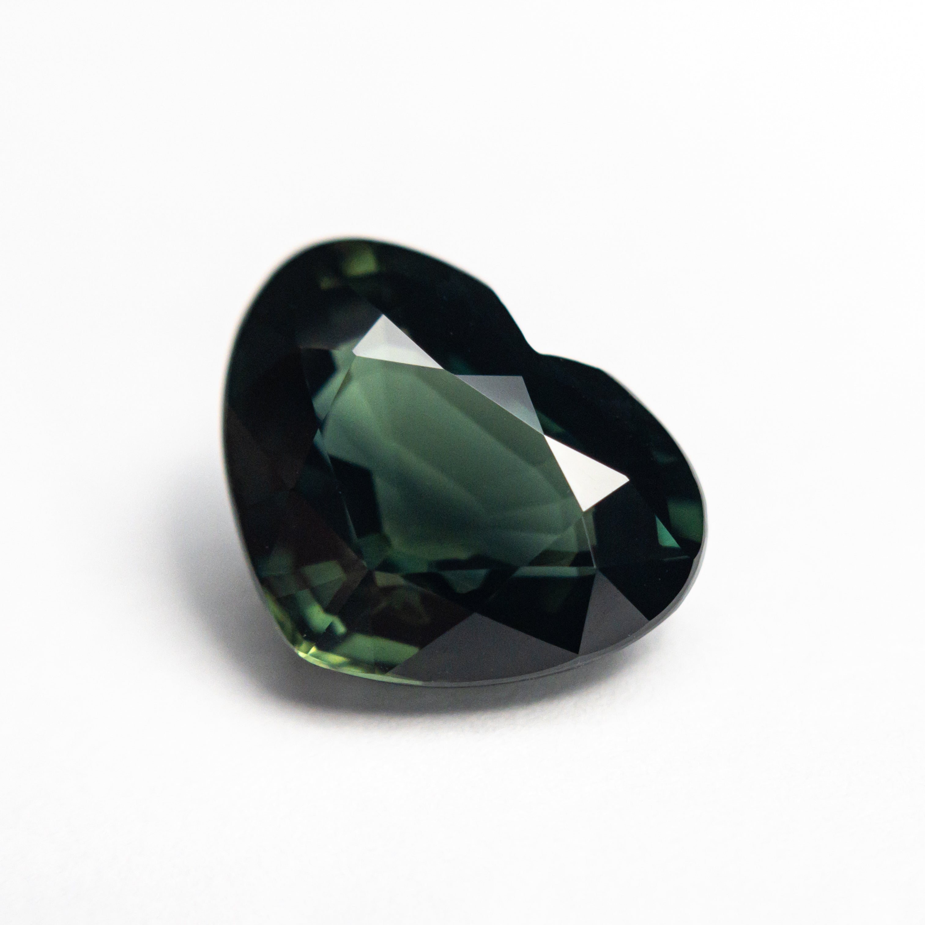 3.75ct 8.36x10.65x5.08mm Heart Brilliant Sapphire 19162 - 10 - Lelya - bespoke engagement and wedding rings made in Scotland, UK