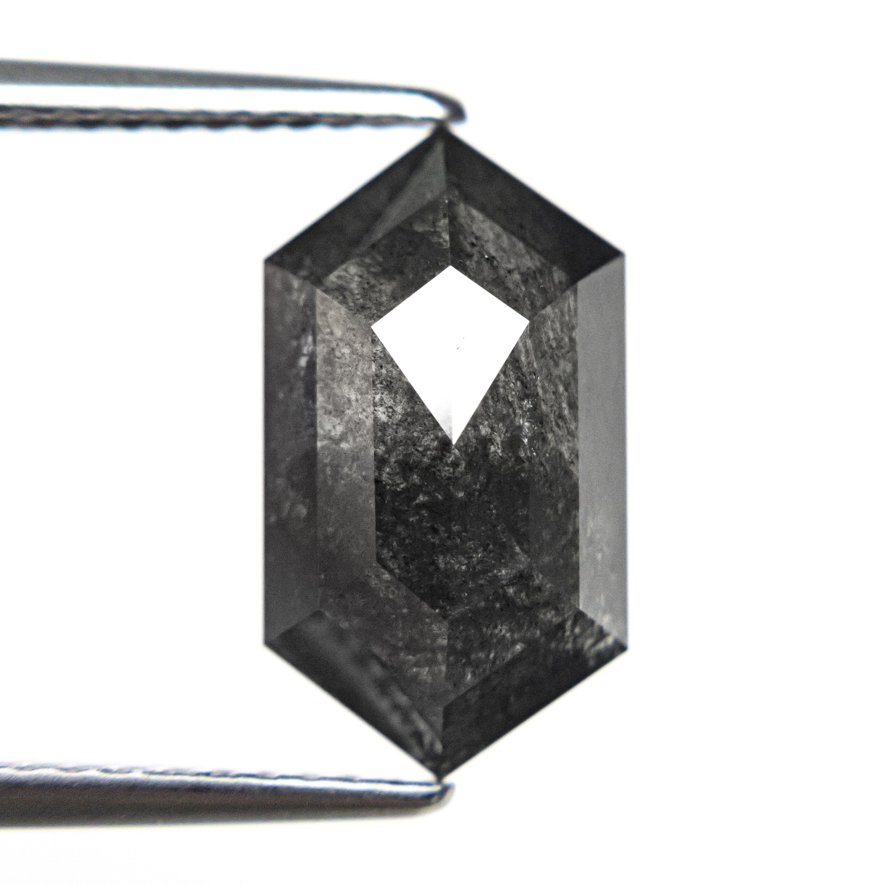 3.92ct 13.55x7.57x4.34mm Hexagon Rosecut 27549 - 03 - Lelya - bespoke engagement and wedding rings made in Scotland, UK